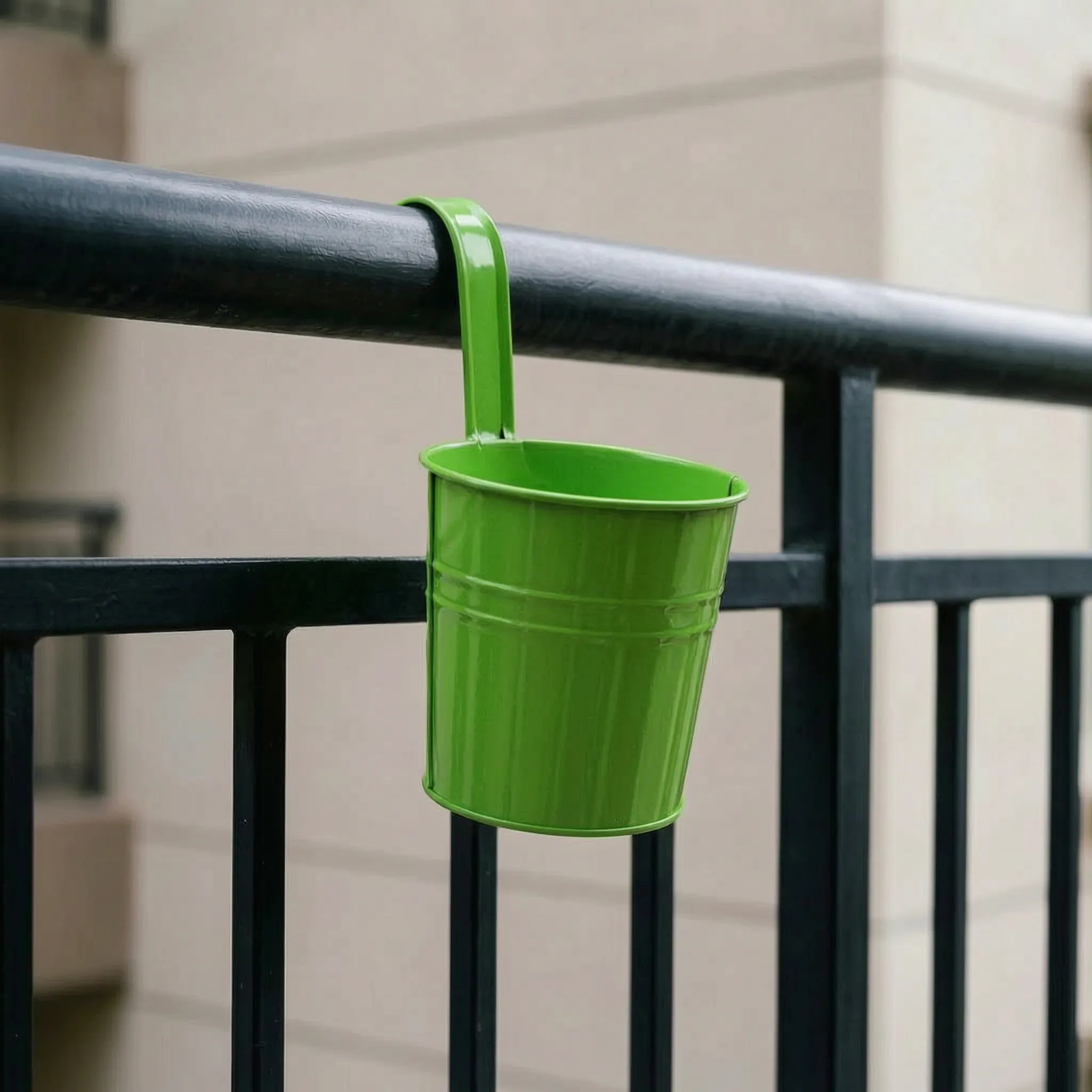 Nordspur | Floralink Sturdy Hanging Balcony Planter