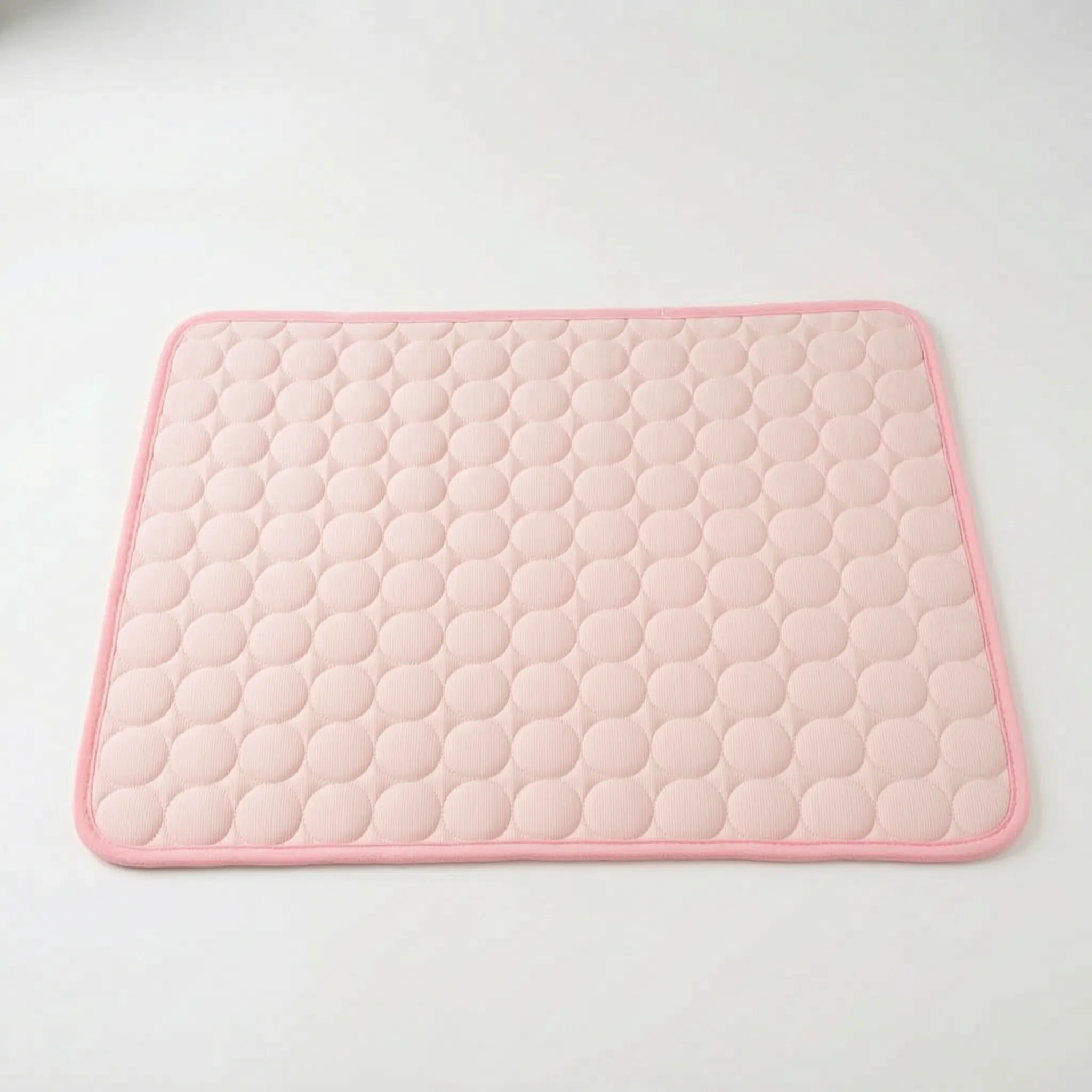 Nordspur | Frigori Rectangular Cool-Touch Pet Resting Mat