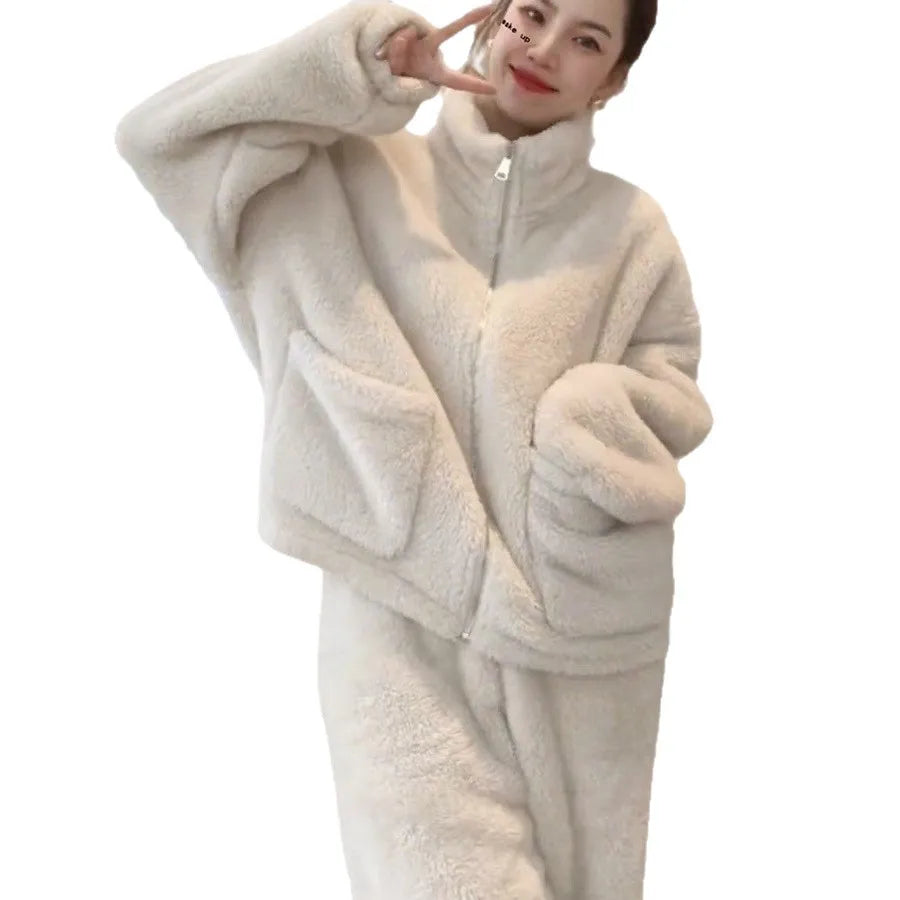 Nordspur | Furrene Thick Zip Front Loungewear Set