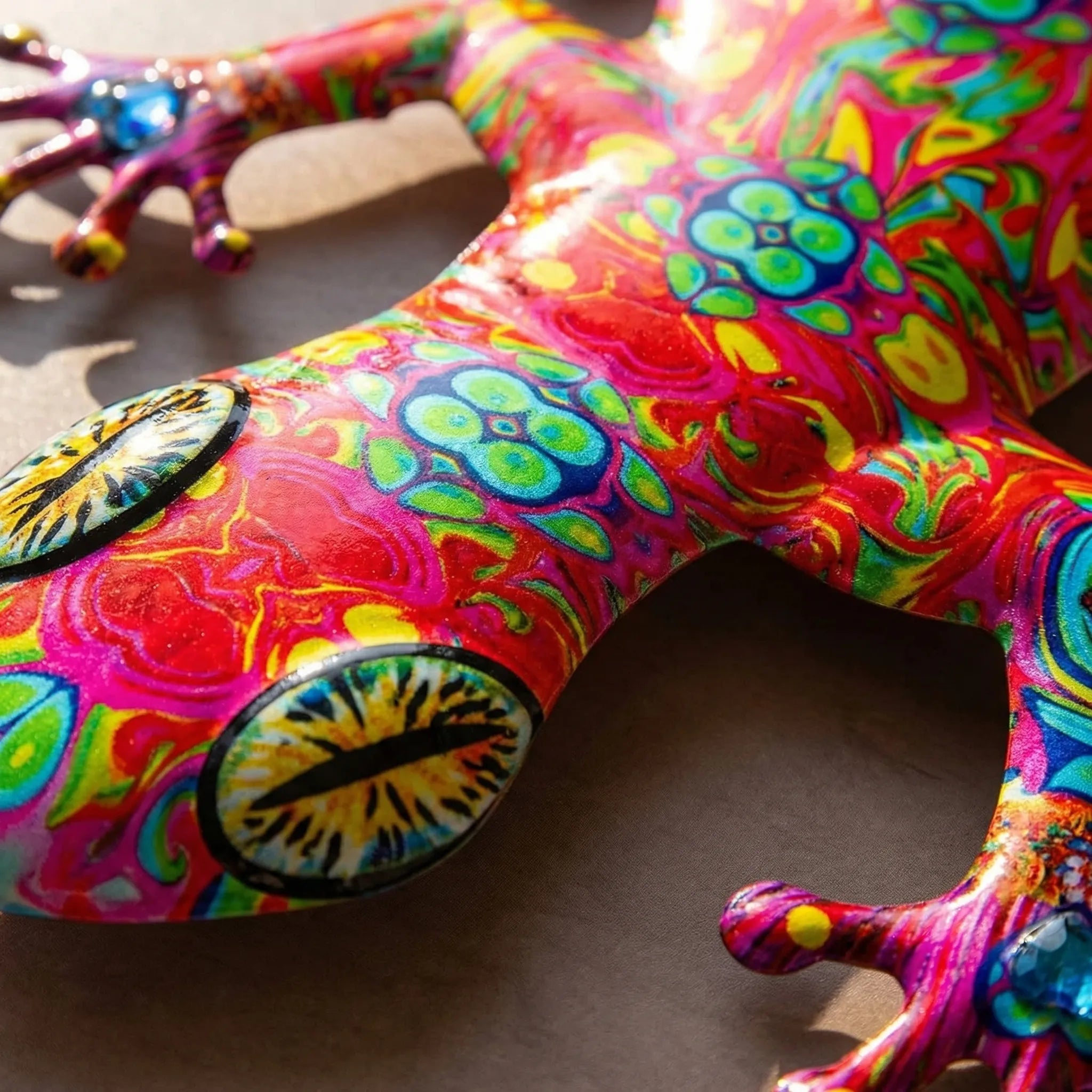 Nordspur | Geckoura Vibrant Painted Gecko Wall Sculpture