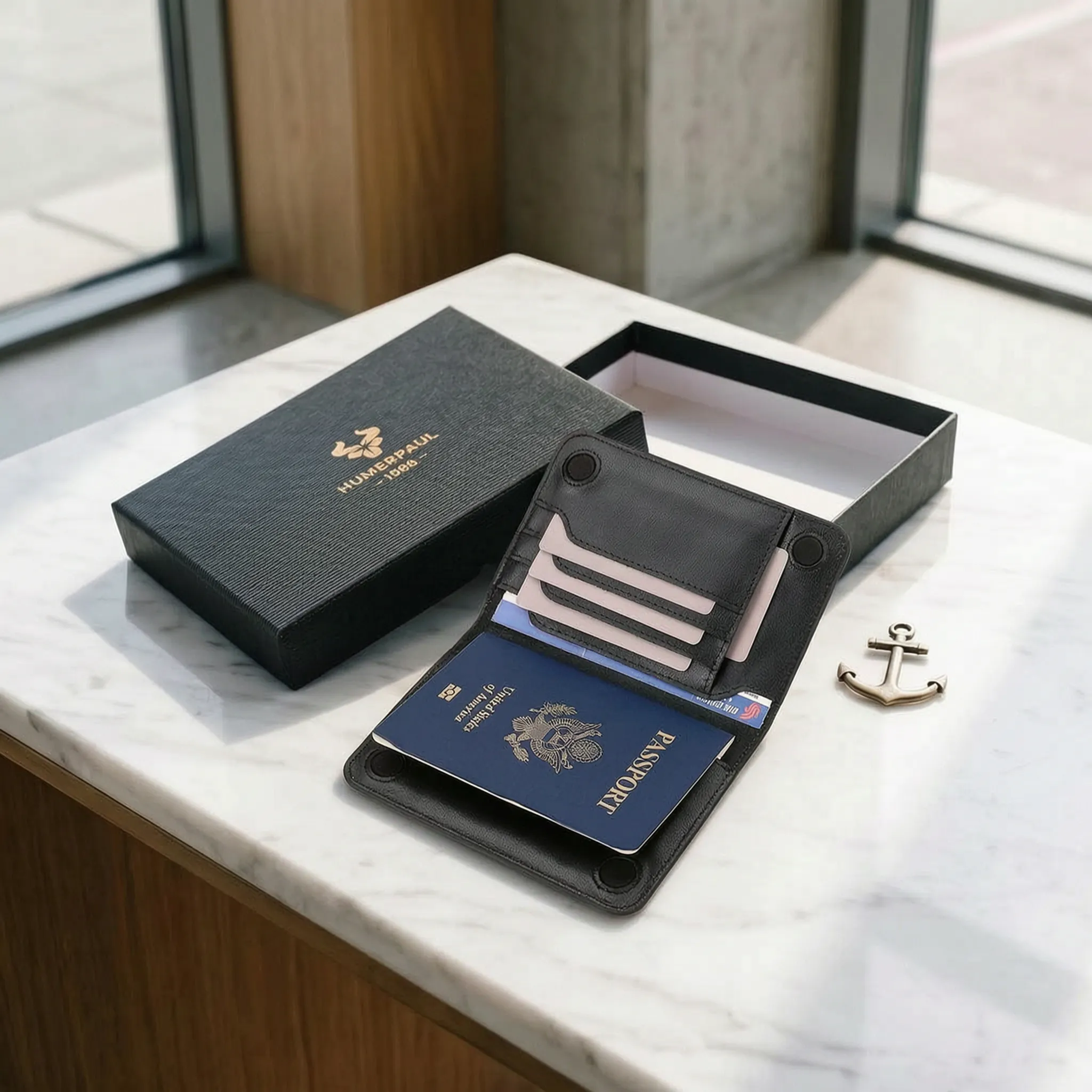 Nordspur | GlidePass Textured Passport Cover