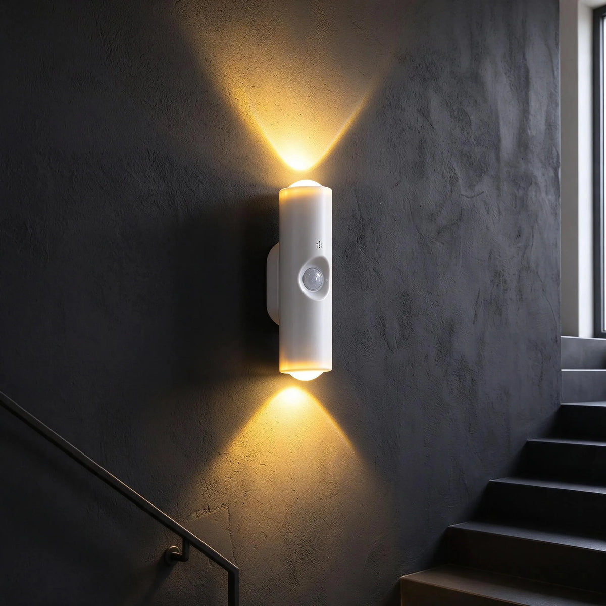 Nordspur | Glimmo Motion Sensor Wall Night Light With LED Glow