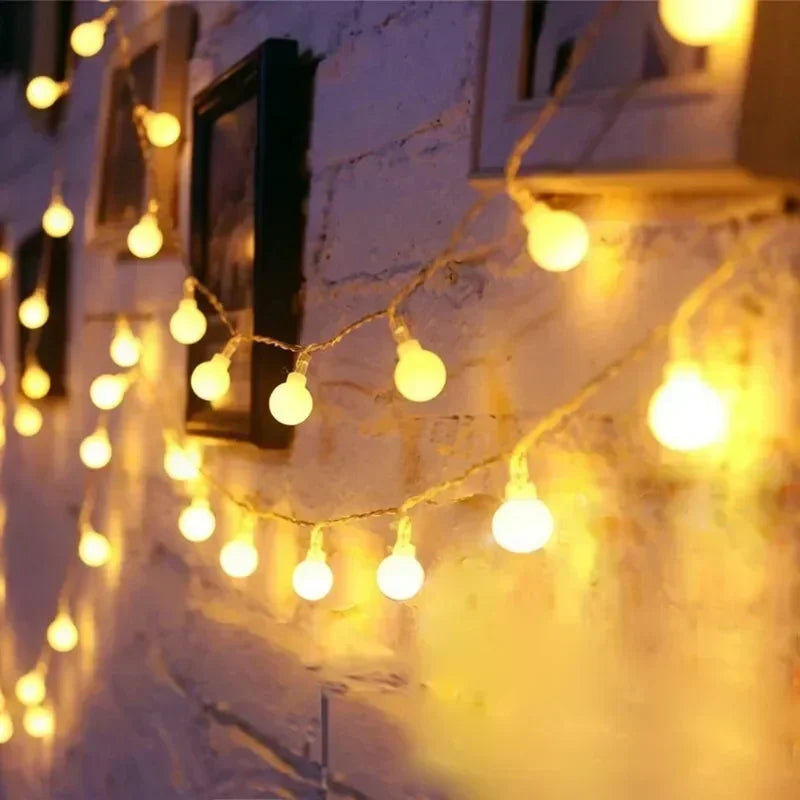 Nordspur | GlowWire Small Spherical LED String Lights