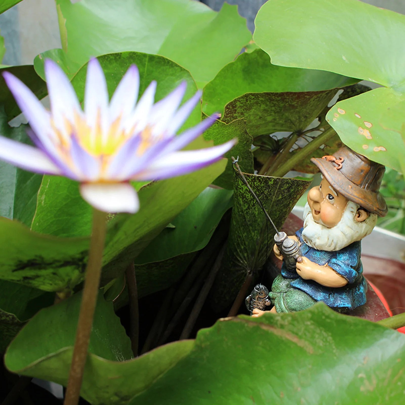 Nordspur | Gnombler Seated Fishing Gnome Garden Statue