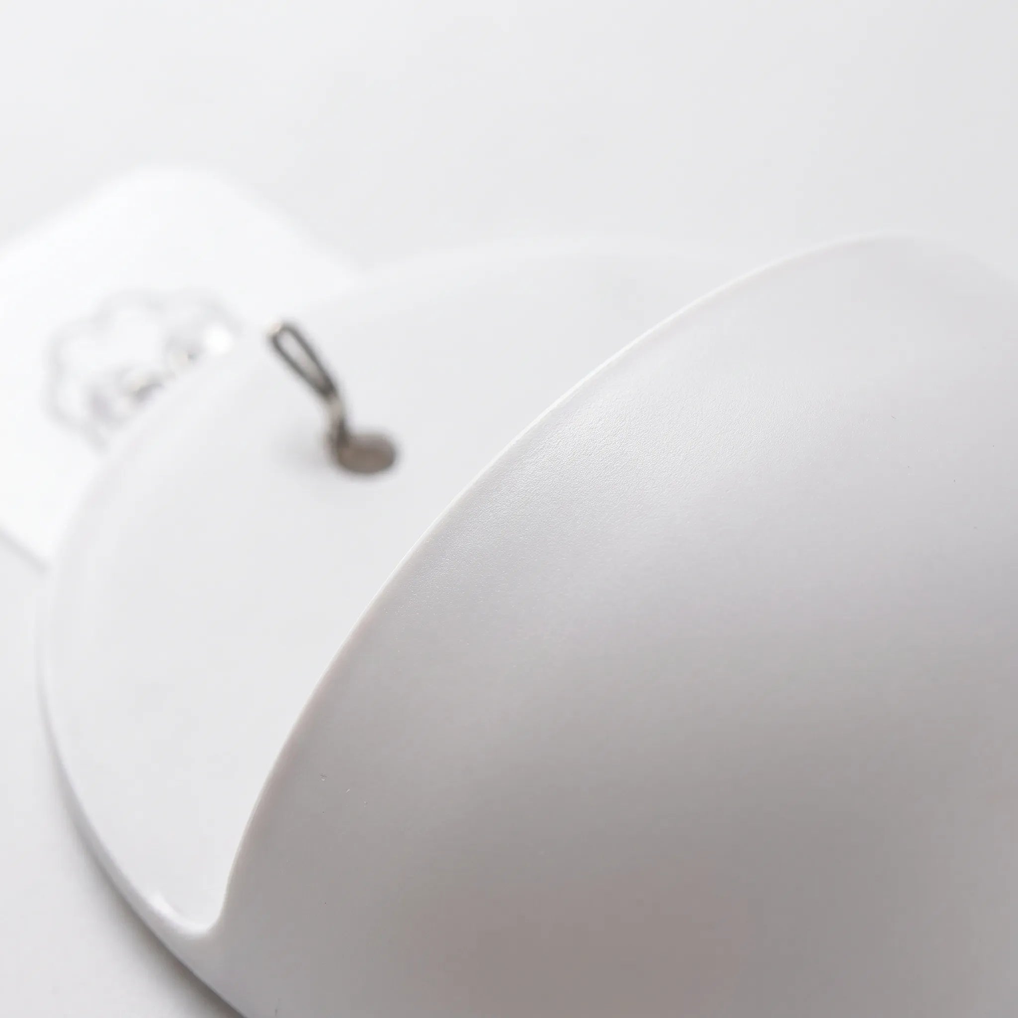 Nordspur | HoverPot Wall-Mounted Indoor Plant Vase