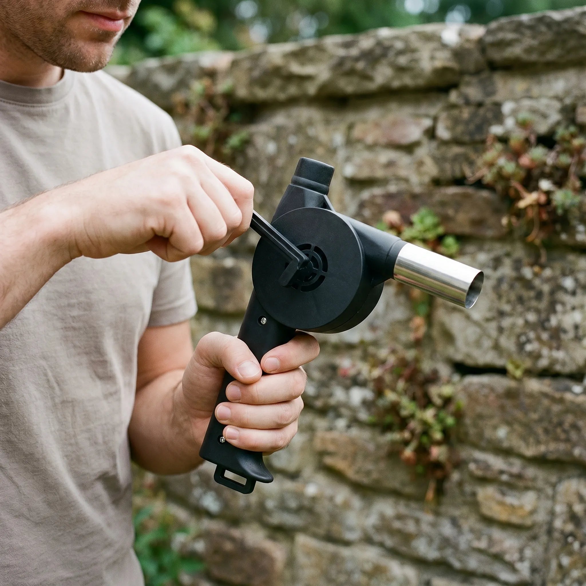 Nordspur | Ignitera Manual Hand Crank Fan