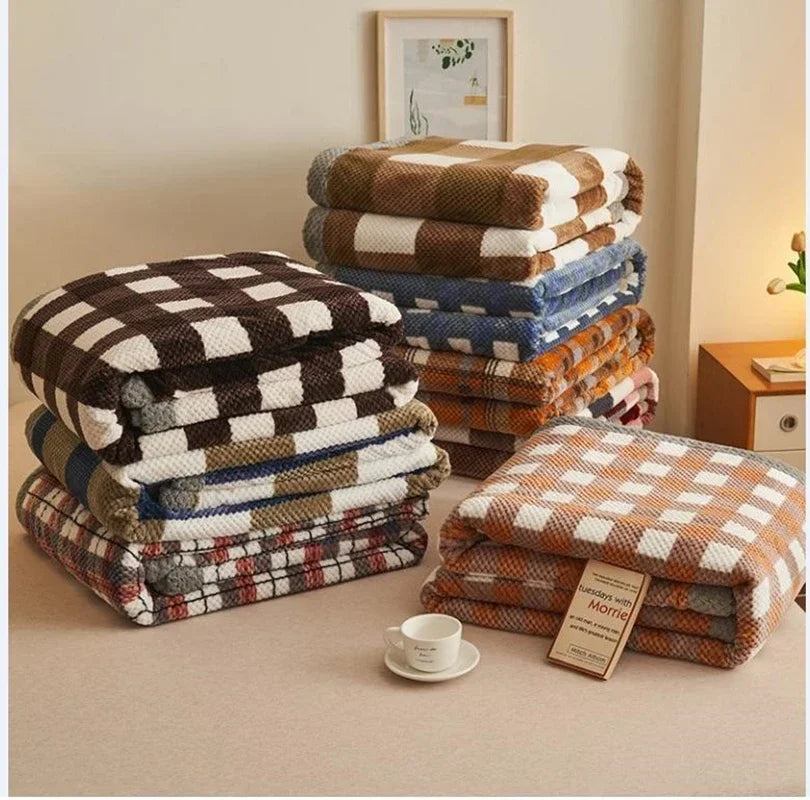 Nordspur | Knitted Chenille Throw Blanket