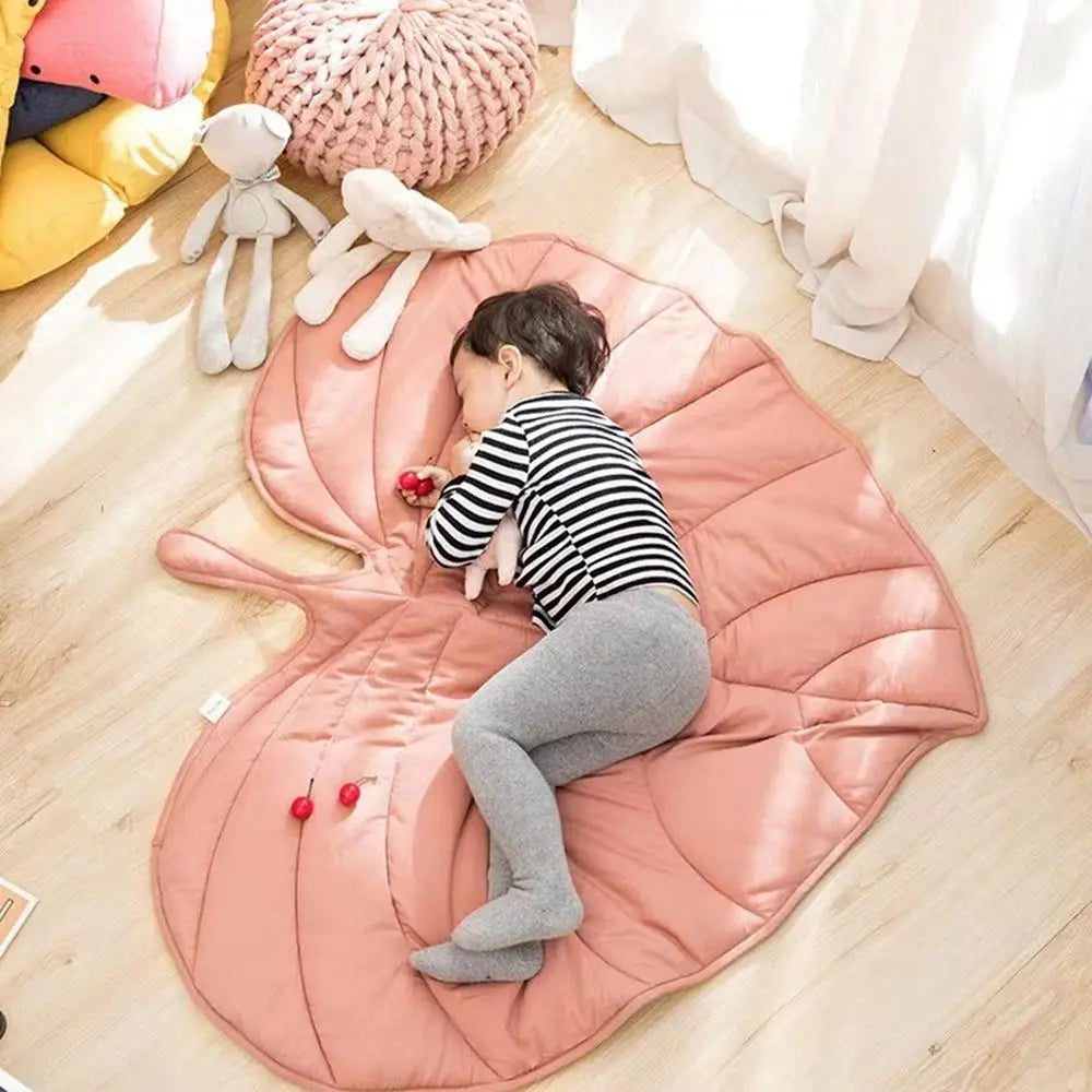 Nordspur | Leafpaw Leaf-Shaped Breathable Pet Cooling Mat