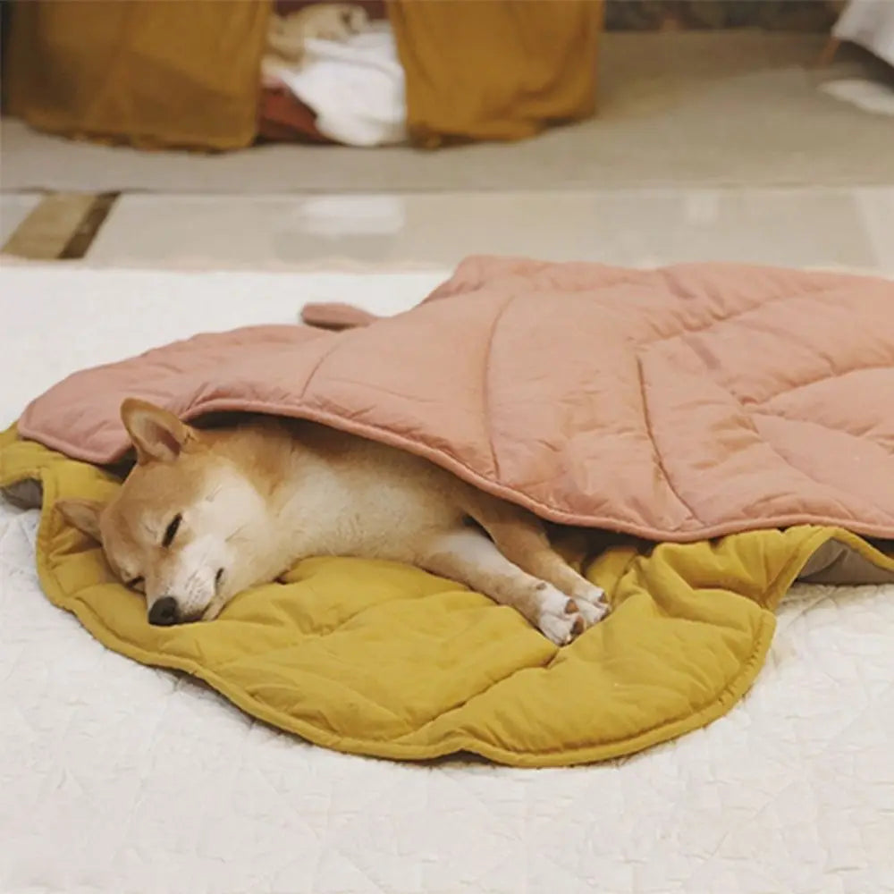 Nordspur | Leafpaw Leaf-Shaped Breathable Pet Cooling Mat