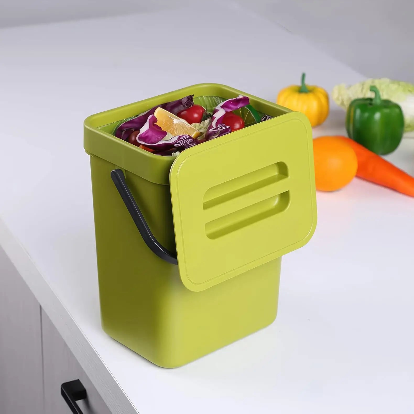 Nordspur | Lomiere Hanging Kitchen Compost Bin