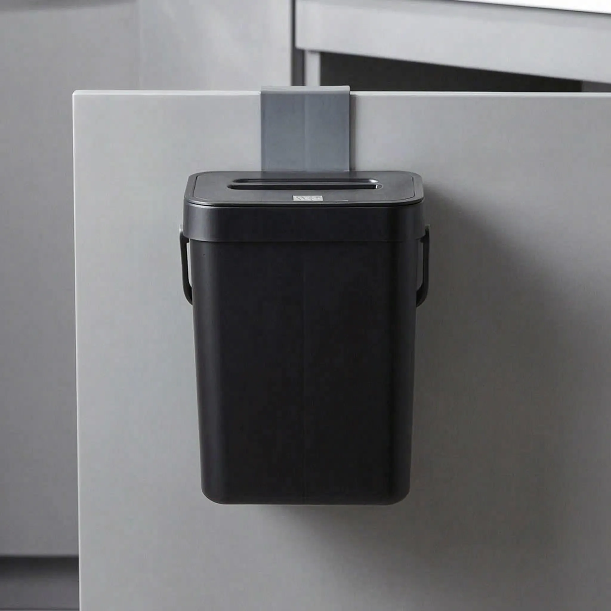 Nordspur | Lomiere Hanging Kitchen Compost Bin