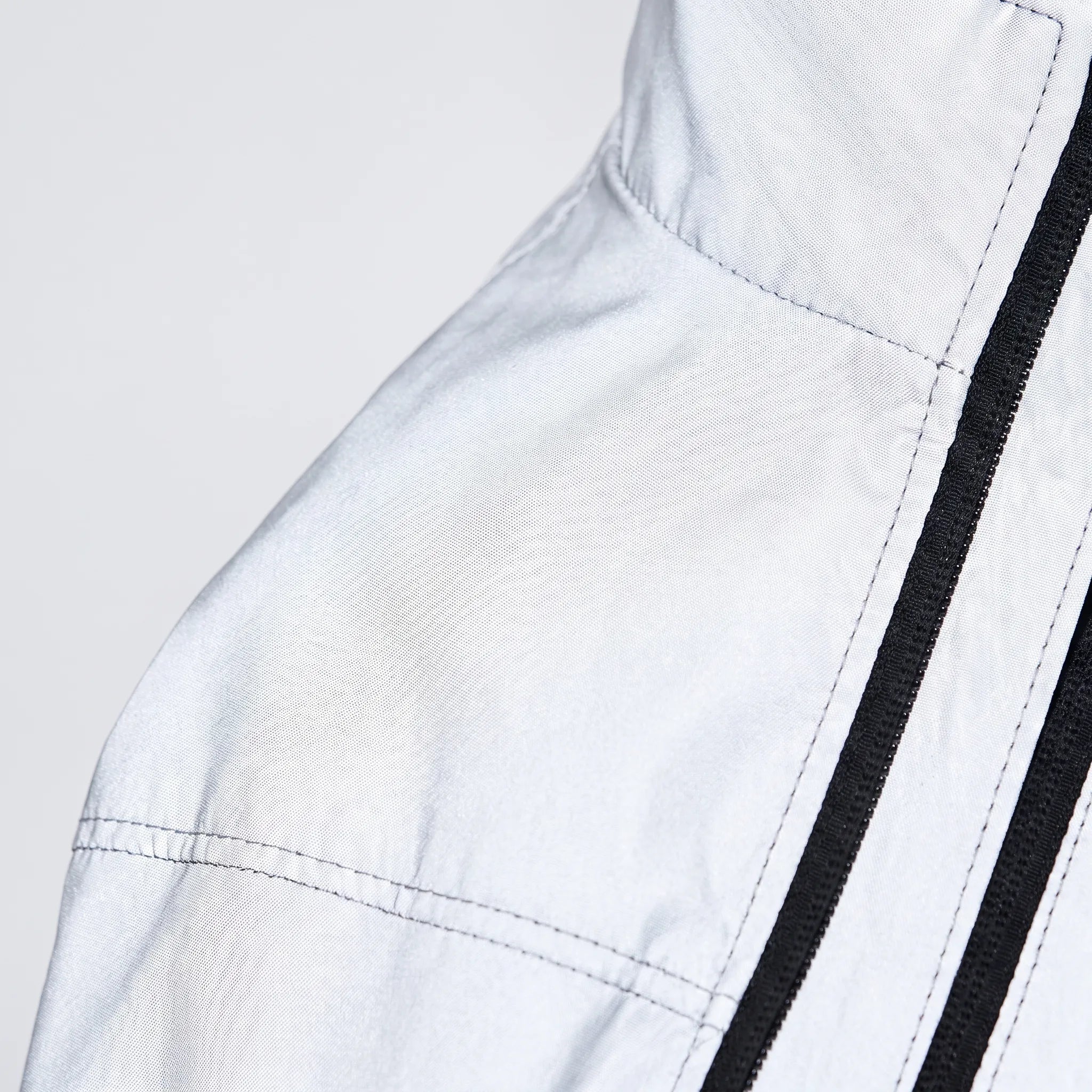 Nordspur | LuminaCoat Men's Fully Reflective Cycling Jacket