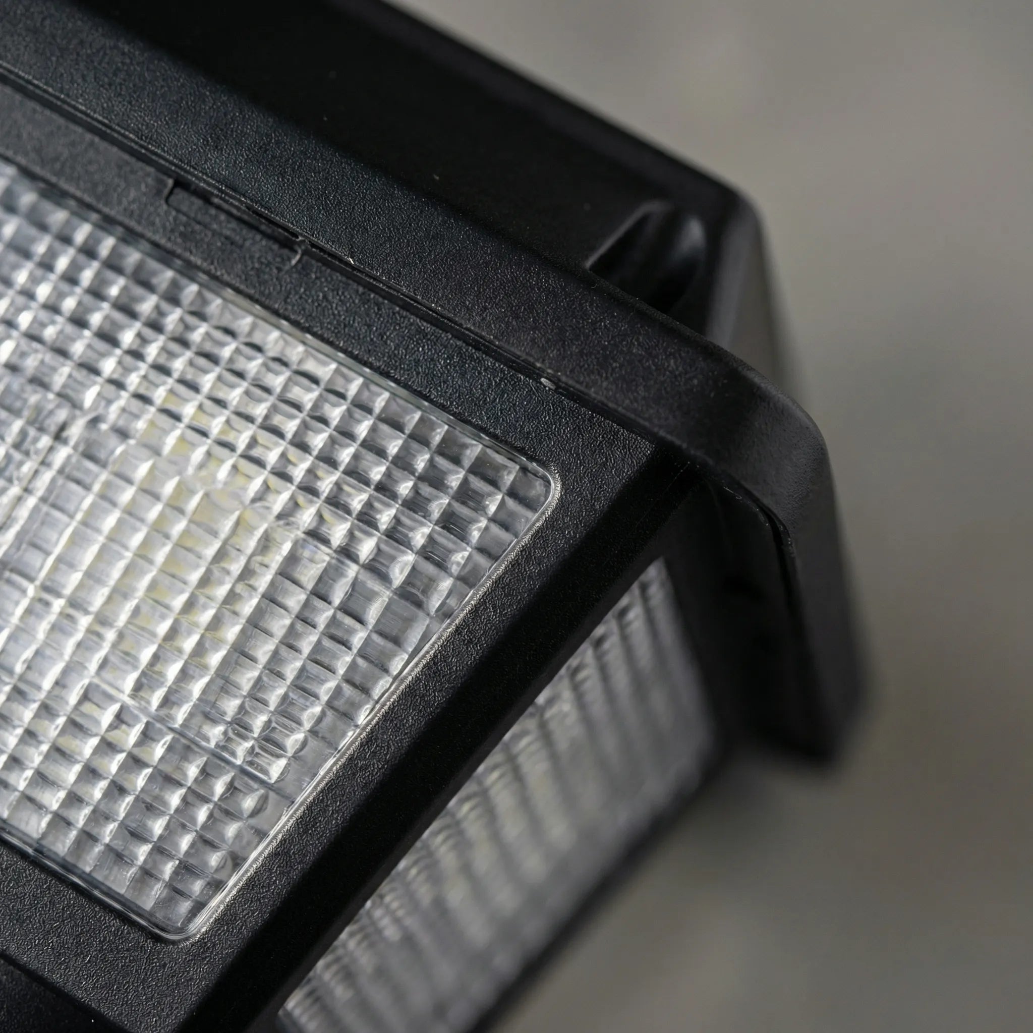 Nordspur | Lumovex Solar-Powered Outdoor Wall Lamp