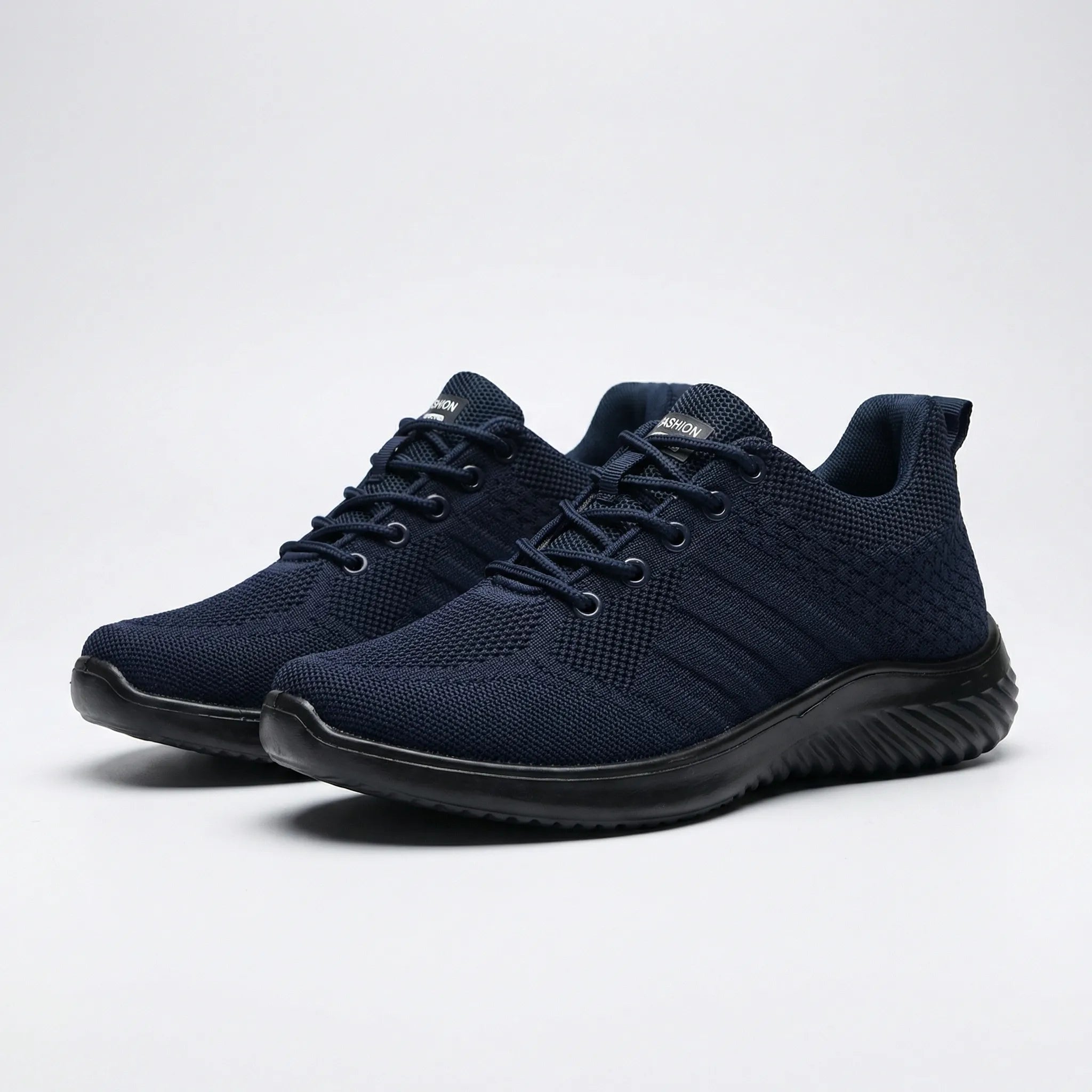 Nordspur | Luxven Lightweight Lace-Up Men's Trainer