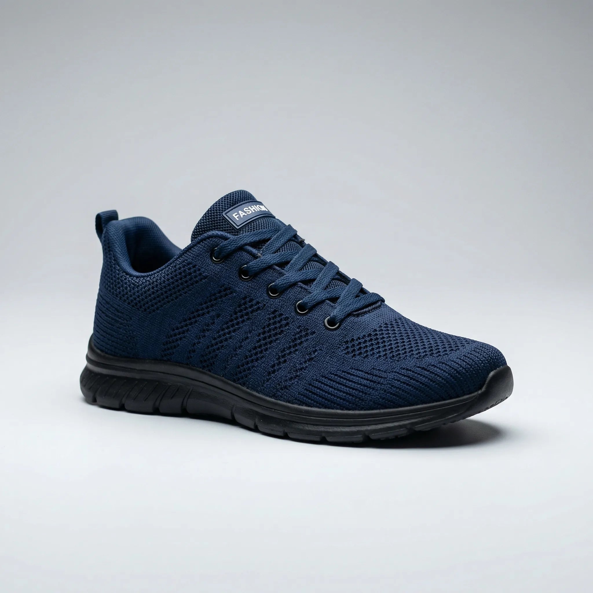 Nordspur | Luxven Lightweight Lace-Up Men's Trainer