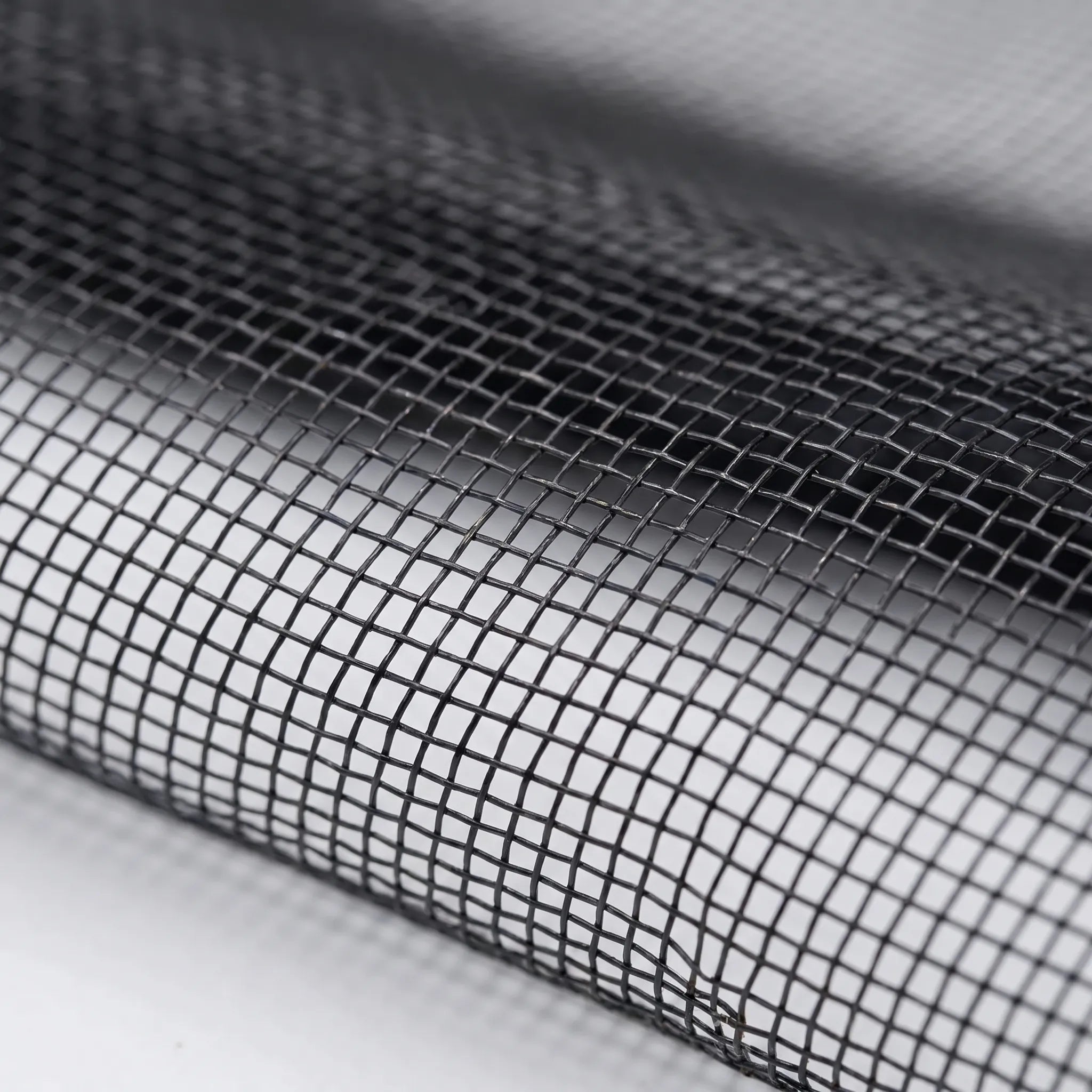 Nordspur | Magnos Magnetic Mesh Door Screen