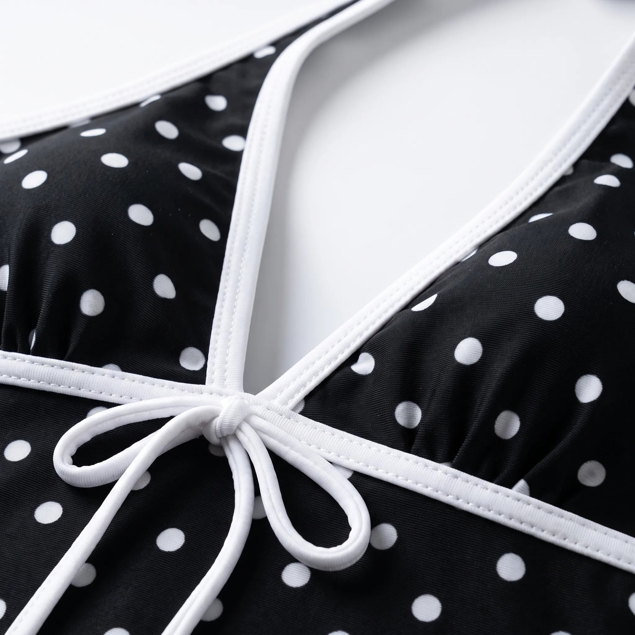 Nordspur | Maribelle Retro Halter Neck Two Piece Set