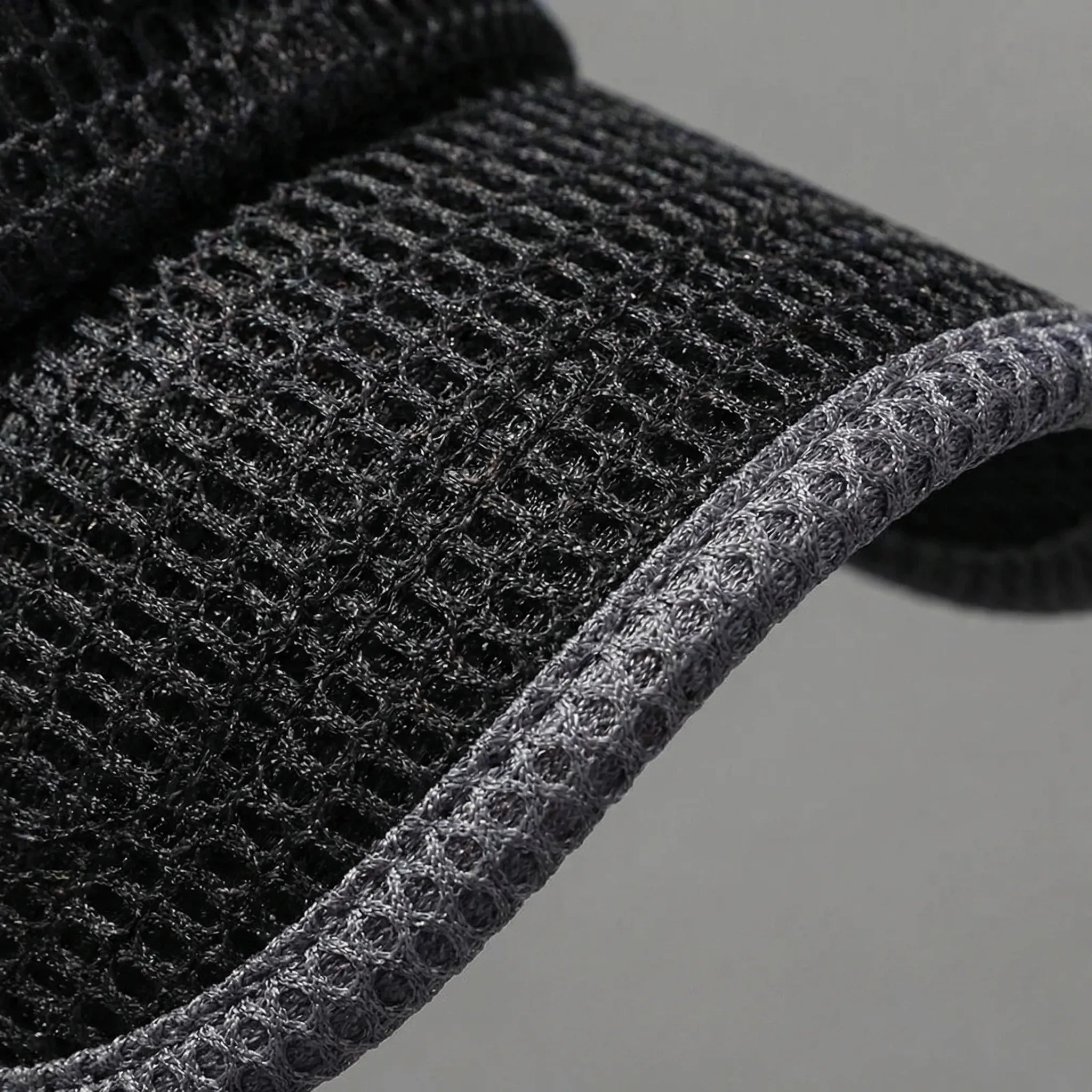 Nordspur | Meshwick Breathable Mesh Snapback Baseball Cap