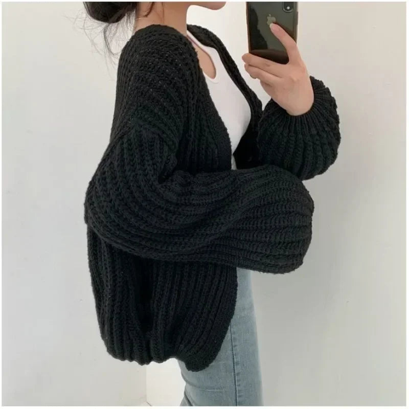Nordspur | Mirelle Short Relaxed Poncho Cardigan