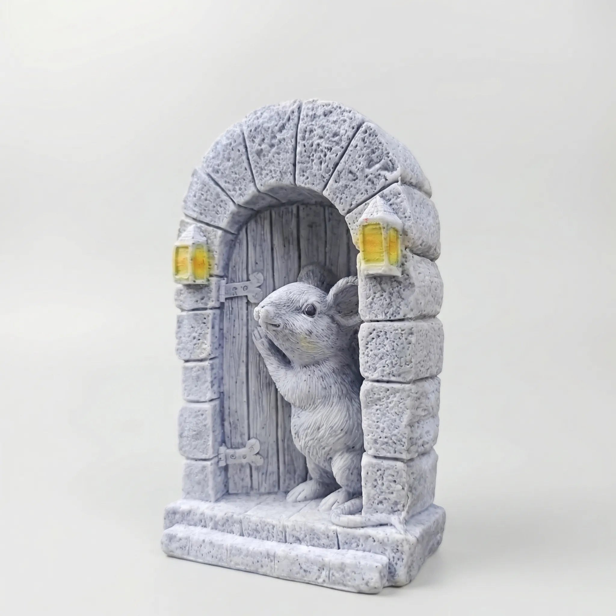 Nordspur | Mouswick Miniature Mouse Archway Garden Statue