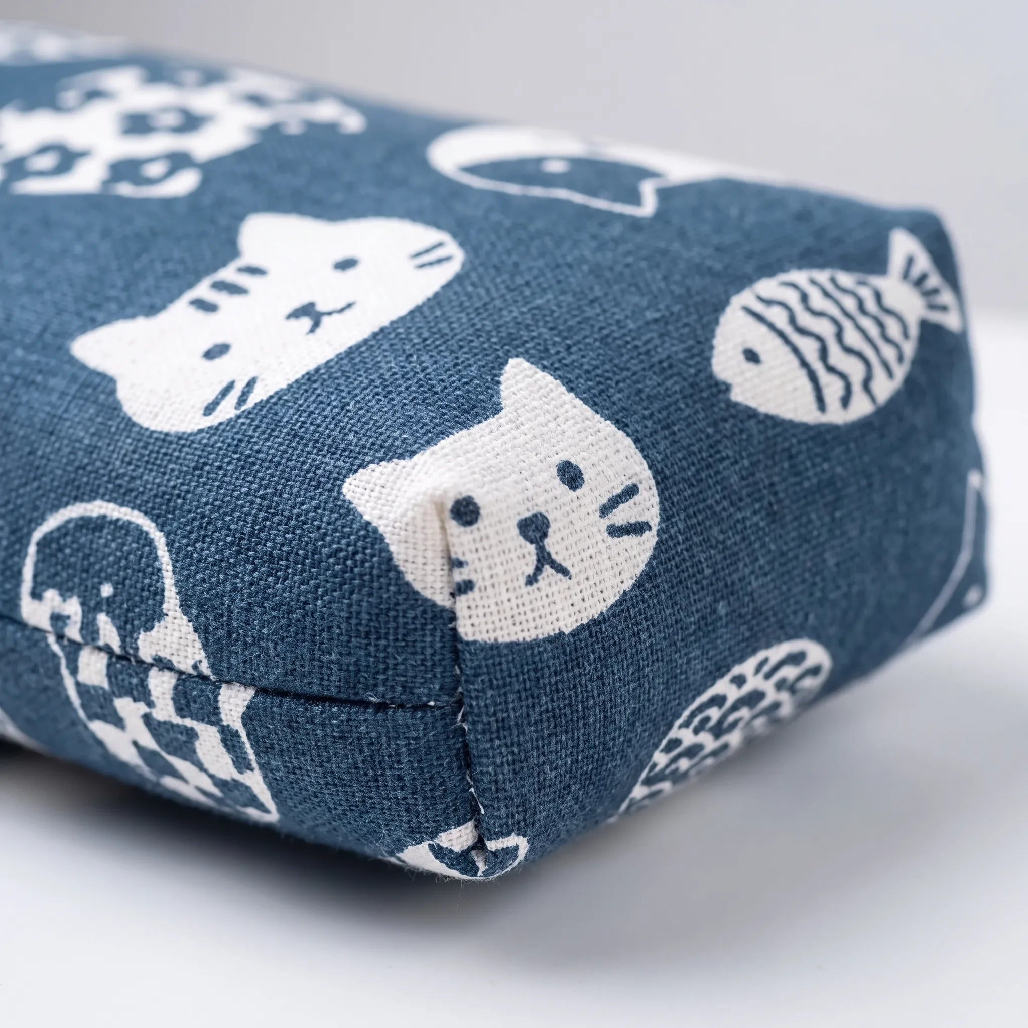 Nordspur | Napzzy Pet Cooling Mat With Pillow
