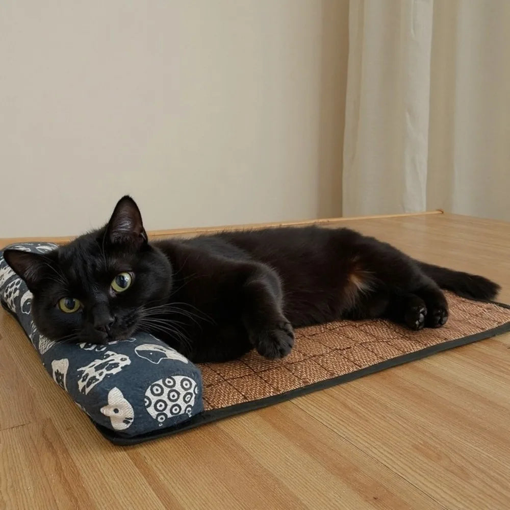Nordspur | Napzzy Pet Cooling Mat With Pillow