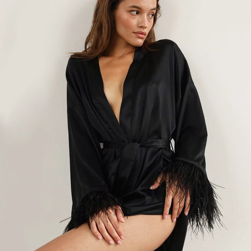 Nordspur | Noctelle Short Wrap Robe With Feather Trim