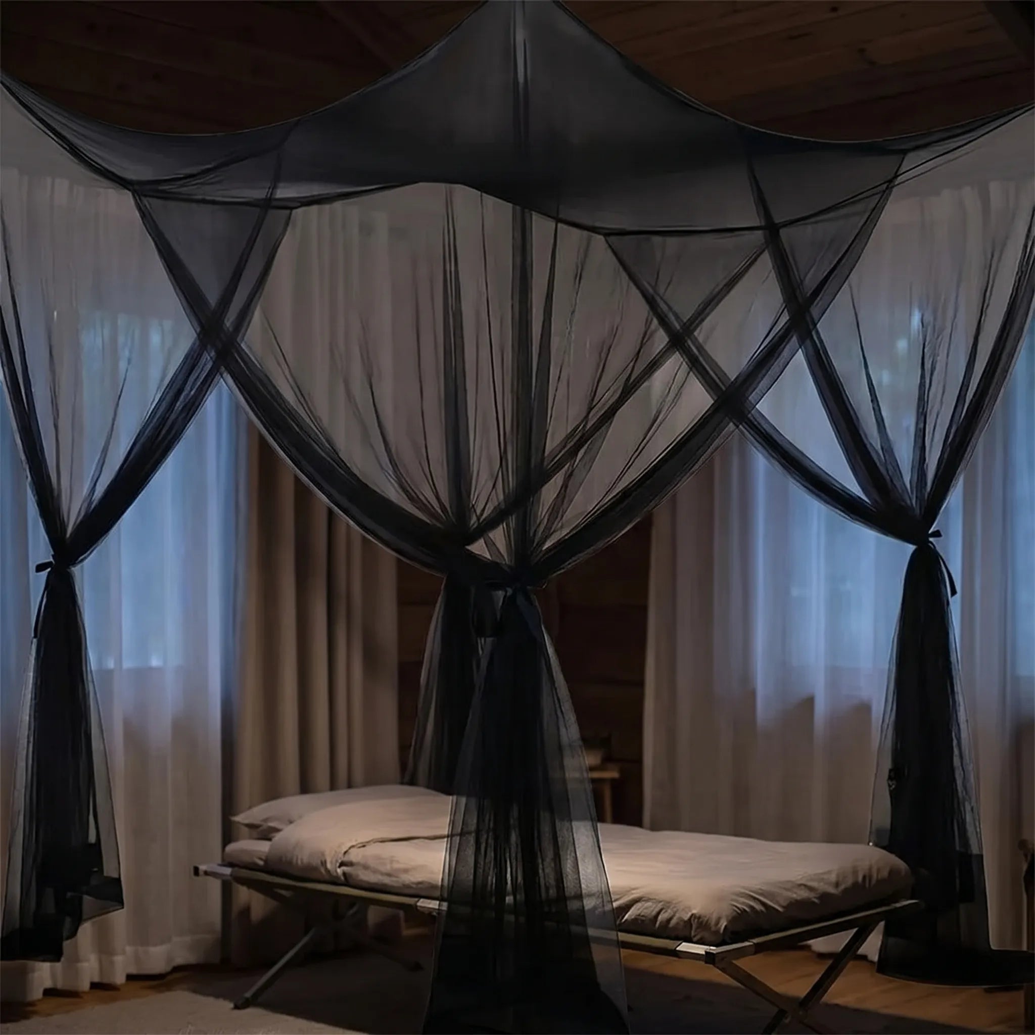 Nordspur | Noctura Suspended 4-Door bed Canopy