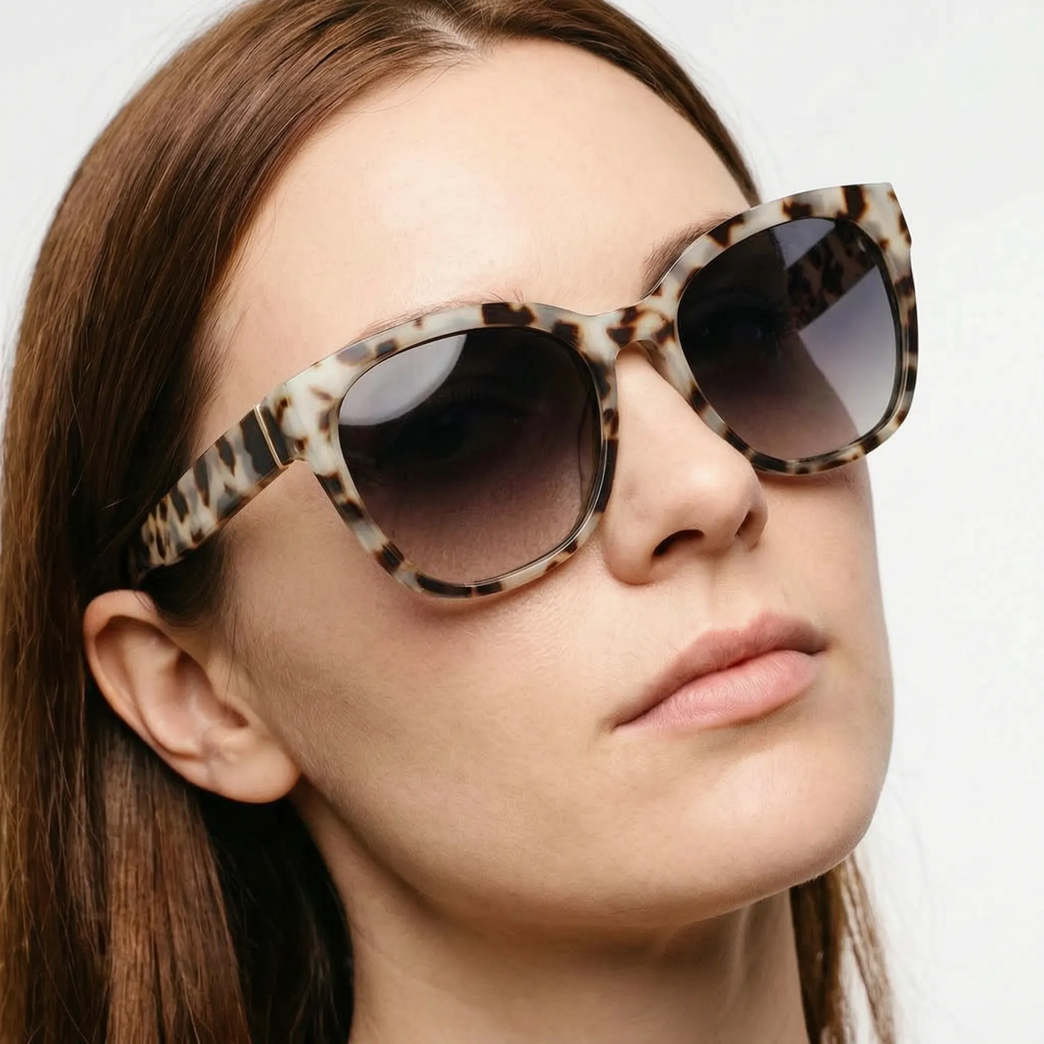 Nordspur | Oculia Oversized Cat-Eye Polarised Women Sunglasses