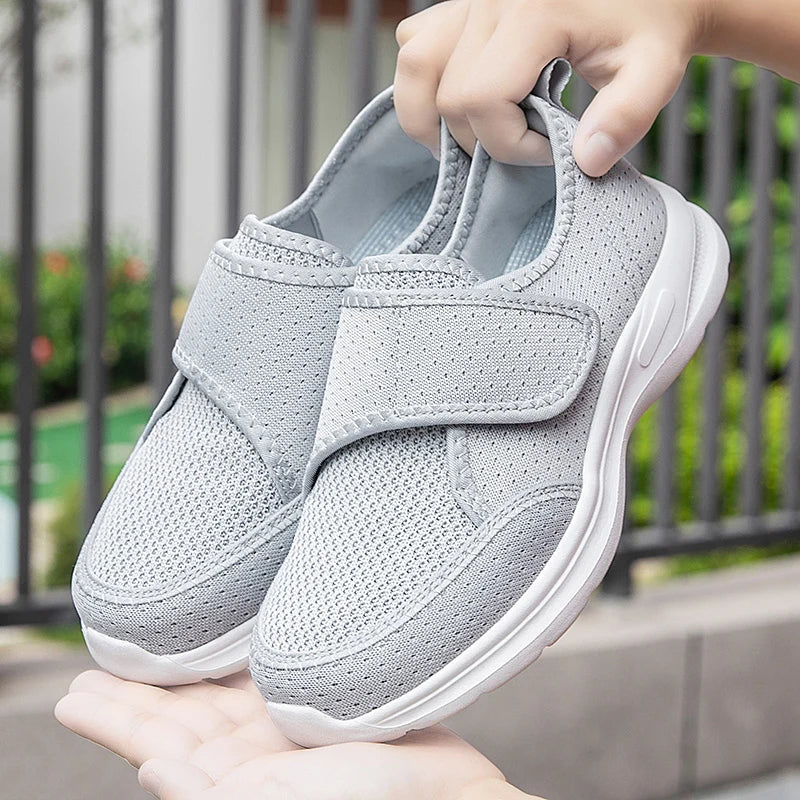 Nordspur | Oedafit Wide Fit Adjustable Walking Shoe