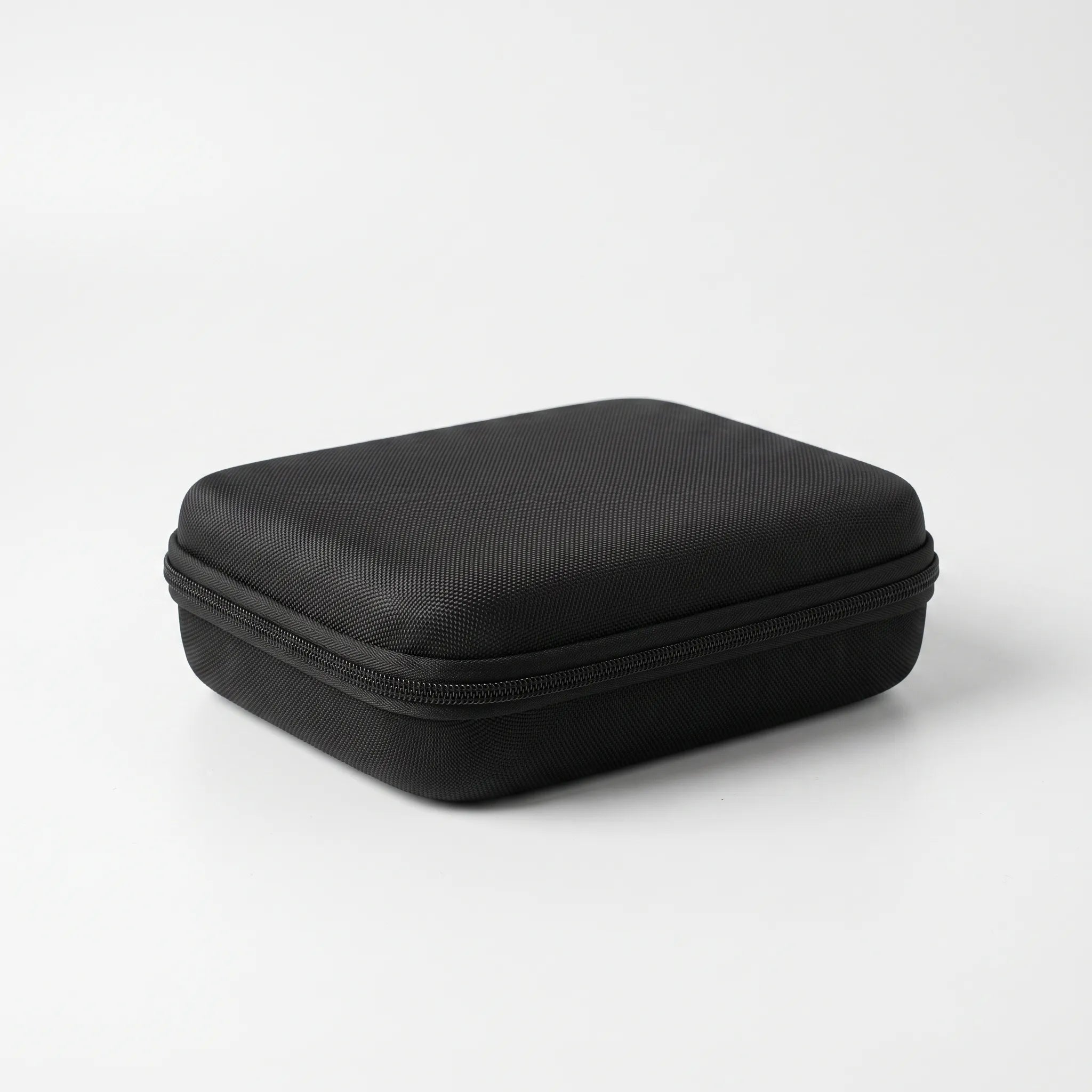 Nordspur | OmniCase Rigid Zip-Around Storage Case