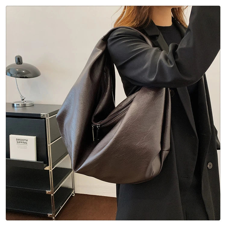 Nordspur | Ostenna Oversized Slouchy Hobo Shoulder Bag