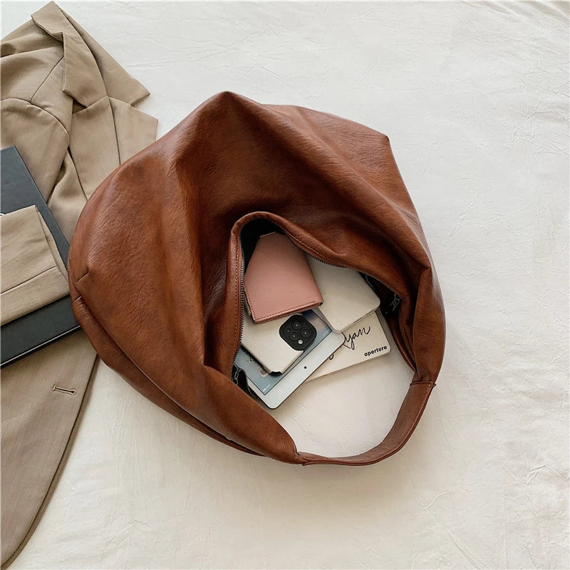 Nordspur | Ostenna Oversized Slouchy Hobo Shoulder Bag