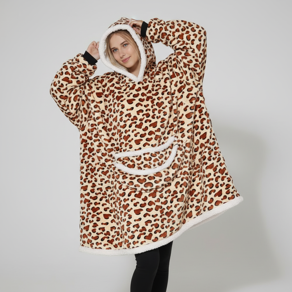 Nordspur | Oversized Fleece Hoodie Blanket