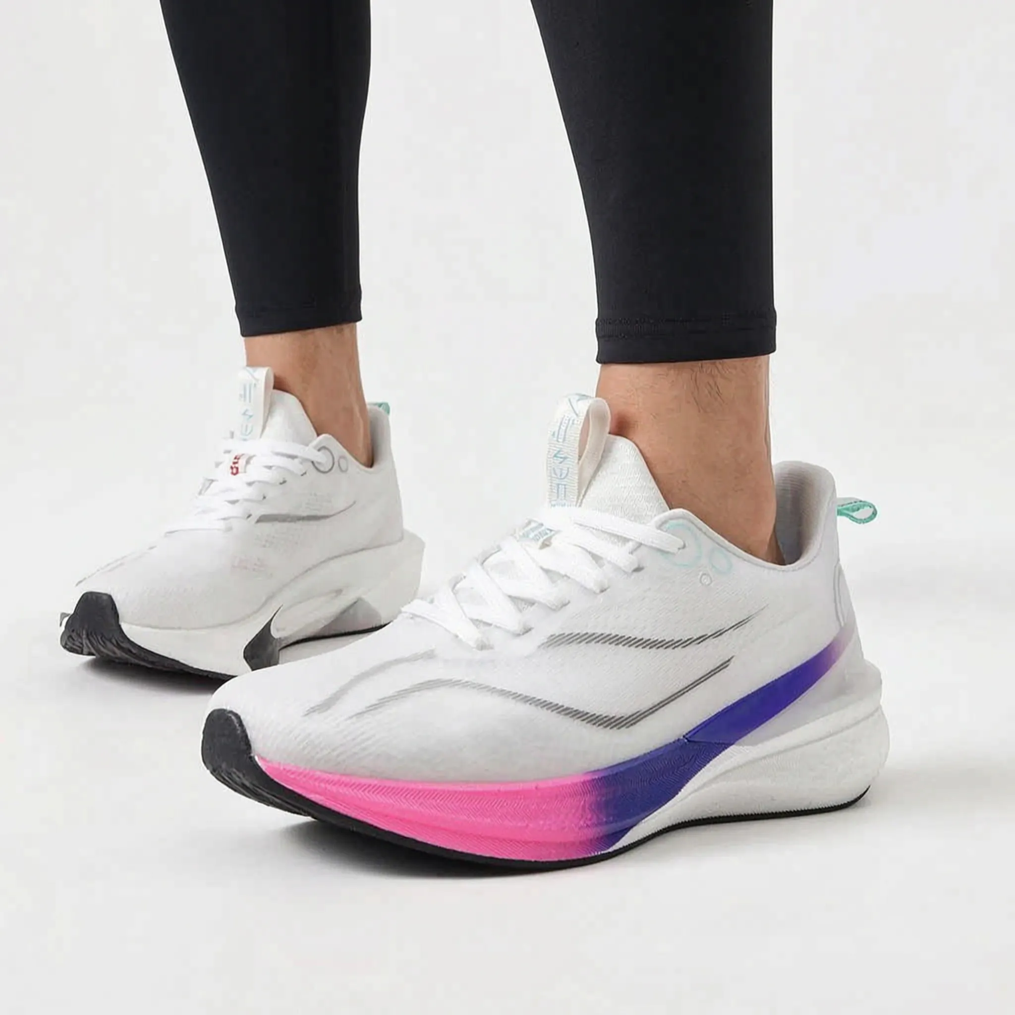 Nordspur | PaceCore Breathable Carbon Plate Running Shoes