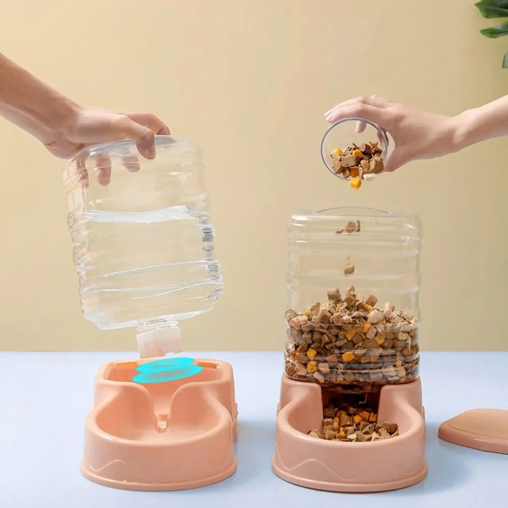 Nordspur | Pawflow Large-Capacity Gravity Pet Food Dispenser