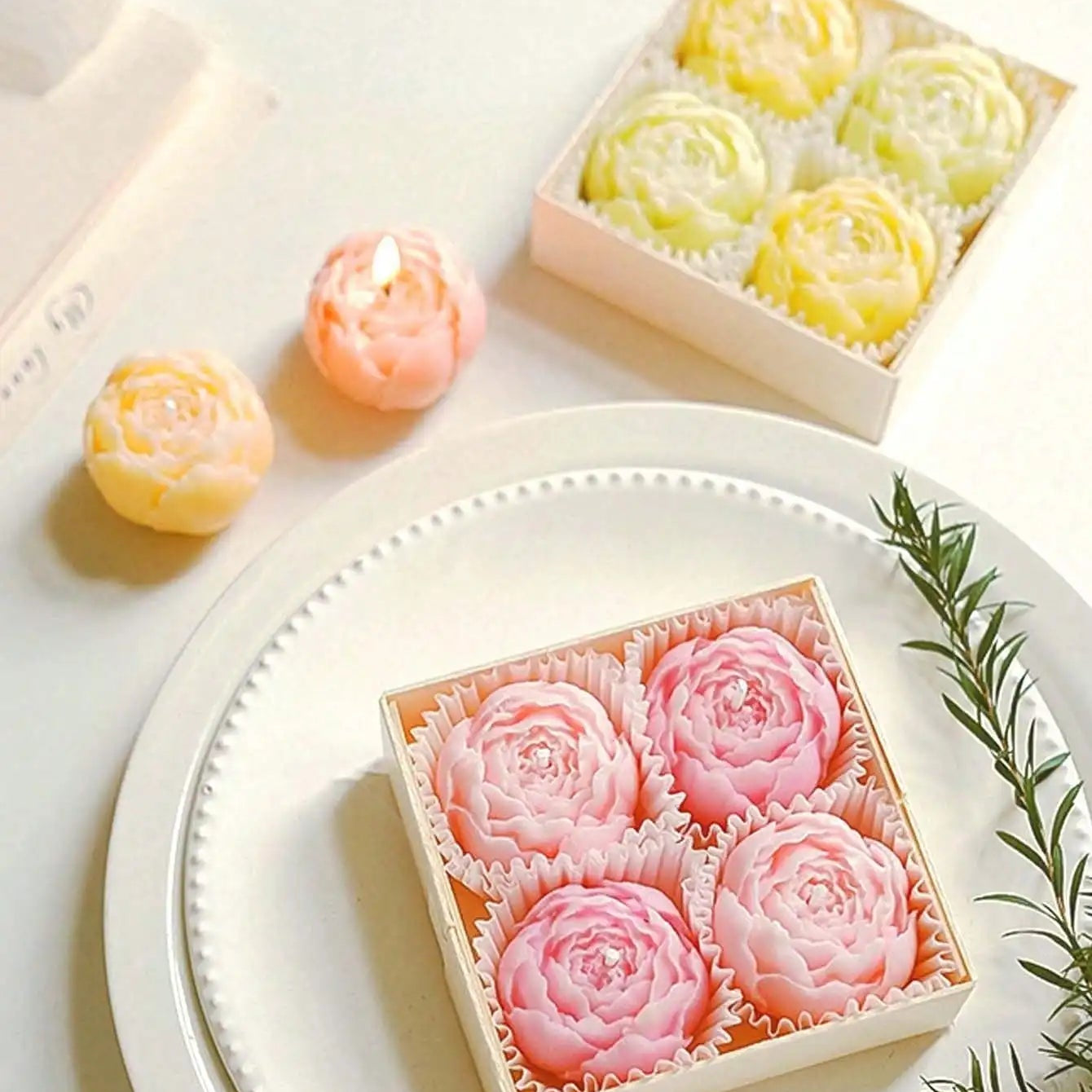 Nordspur | PetalWick Rose Shaped Scented Candles