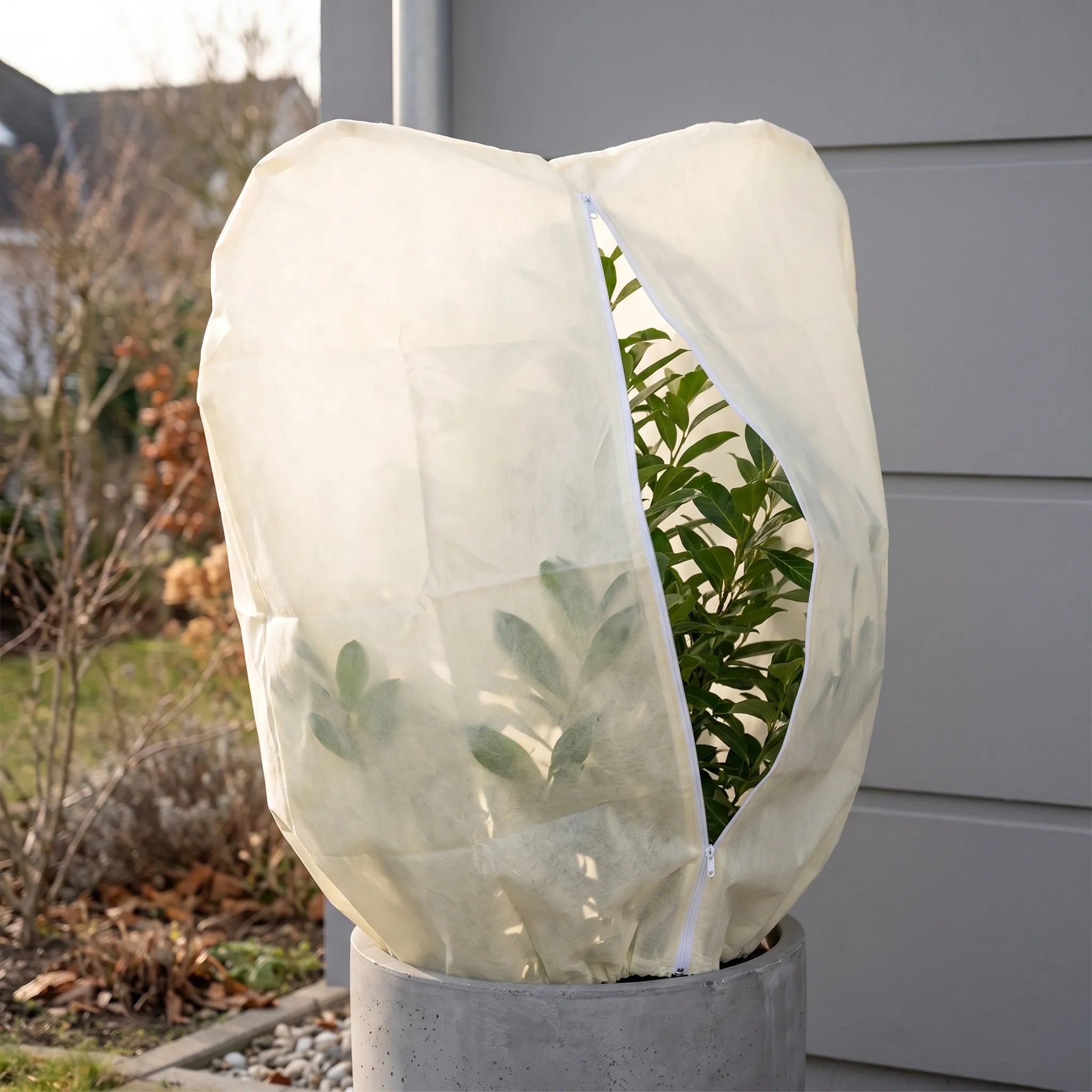 Nordspur | PlantGuard Zip-Up Winter Plant Cover