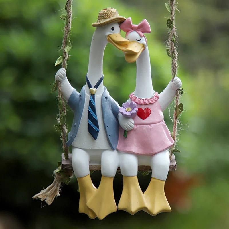 Nordspur | Quacksworth Couple Duck Swing Garden Figurine