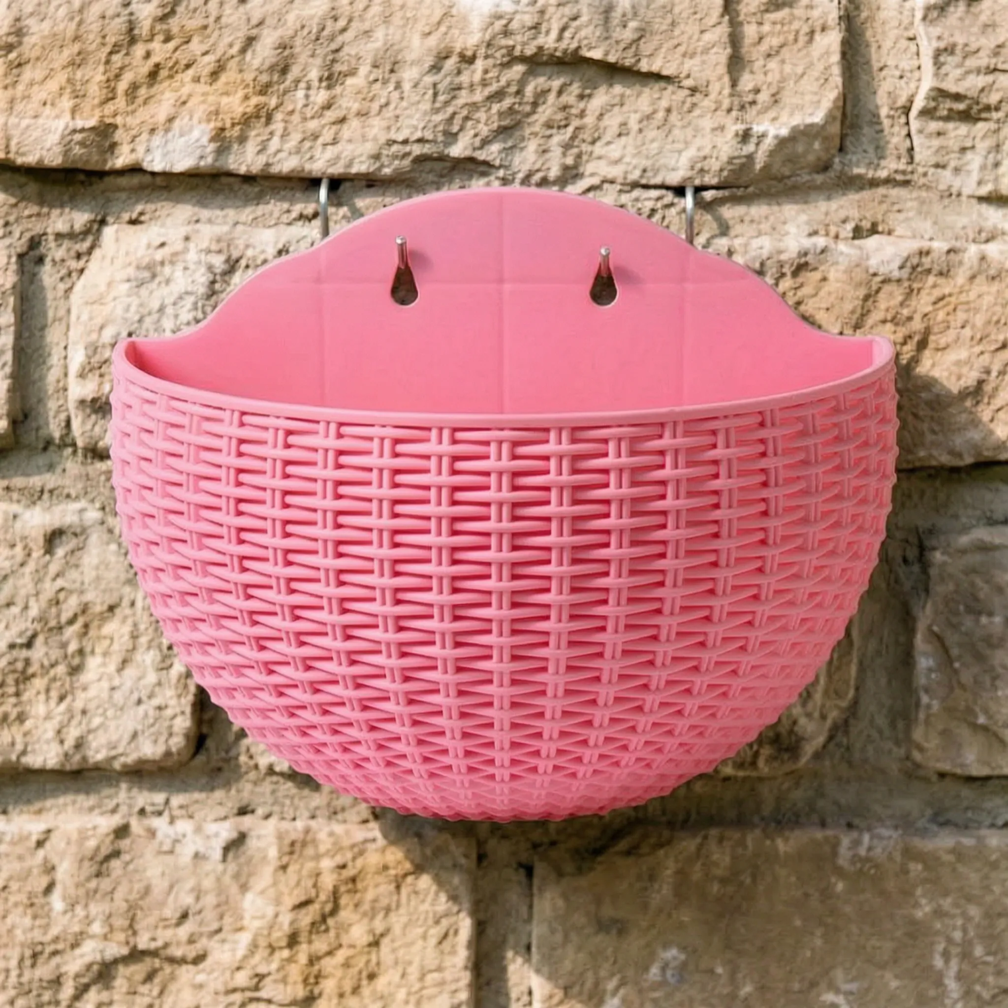 Nordspur | Rattabloom Half-Round Hanging Planter