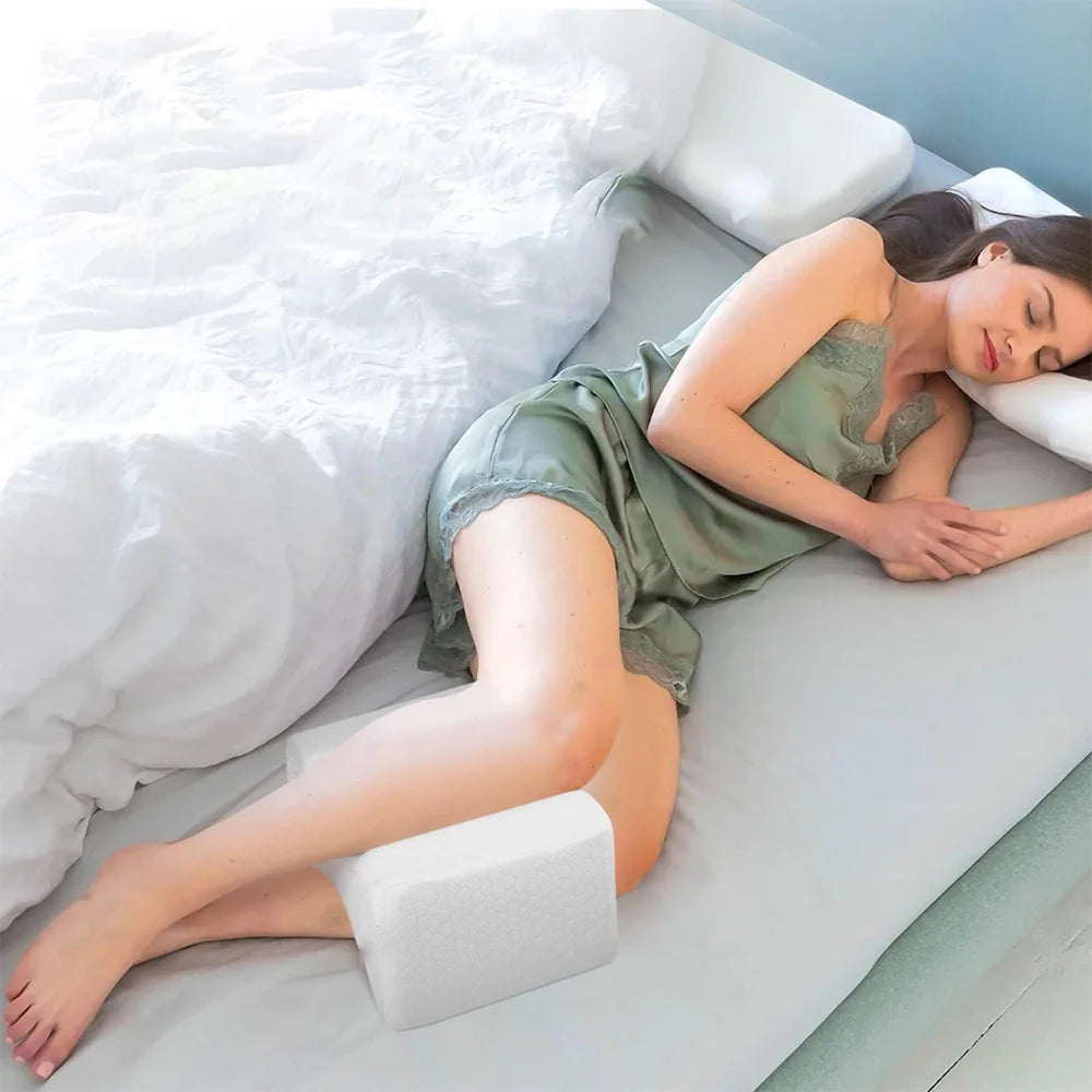 Nordspur | RestoraKnee Contoured Memory Foam Knee Pillow