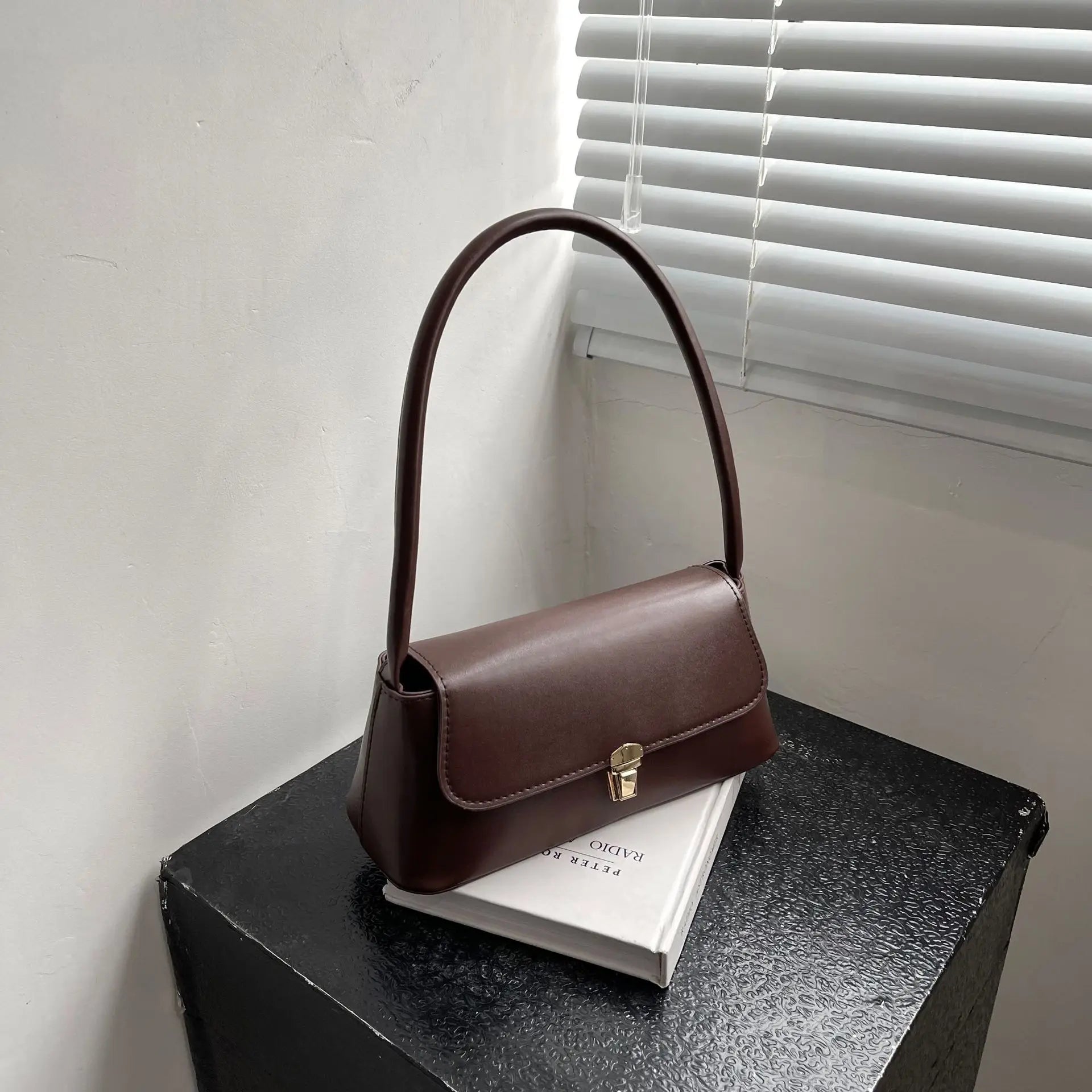 Nordspur | Retro Flap Shoulder Handbag