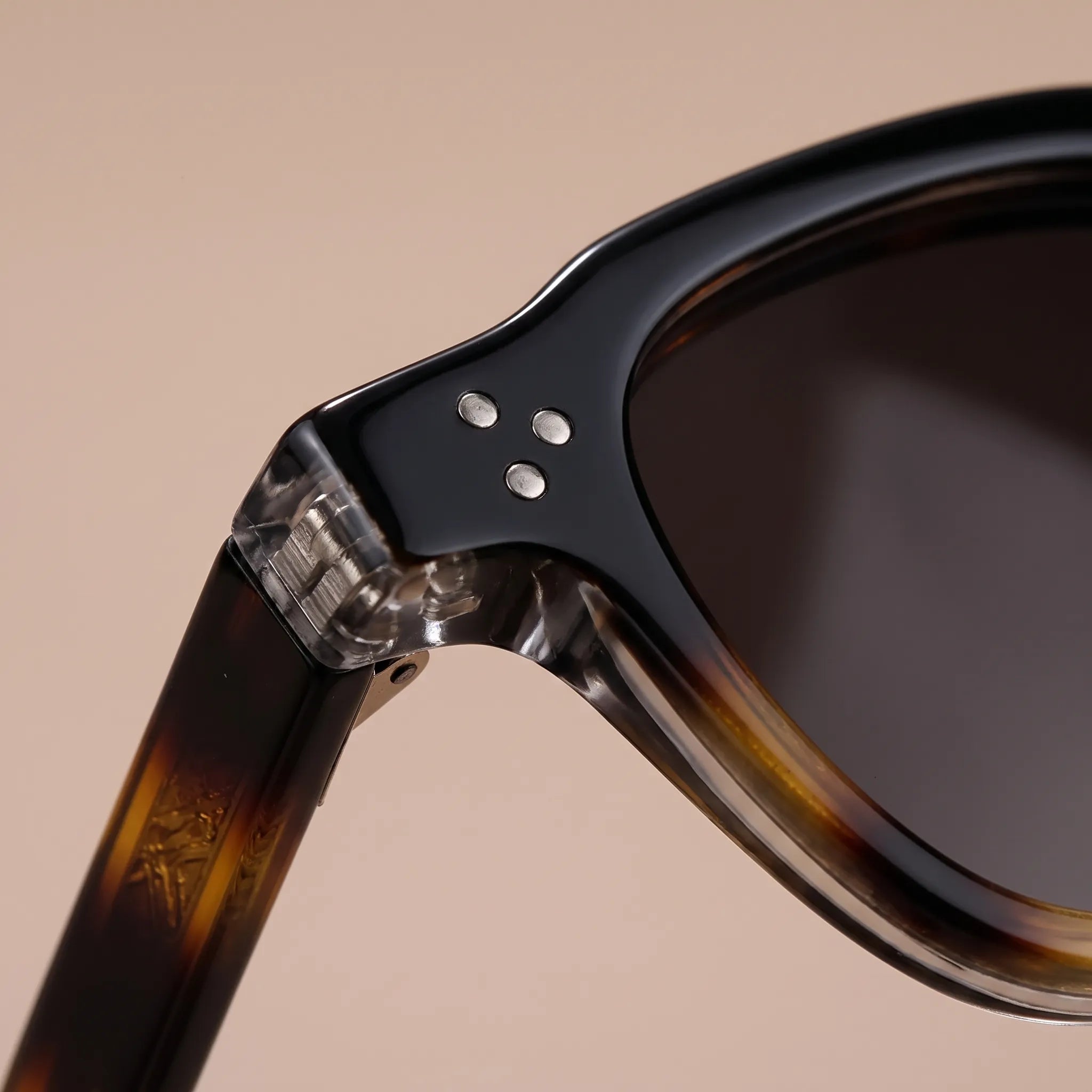 Nordspur | Rivara Classic Square Polarized Sunglasses