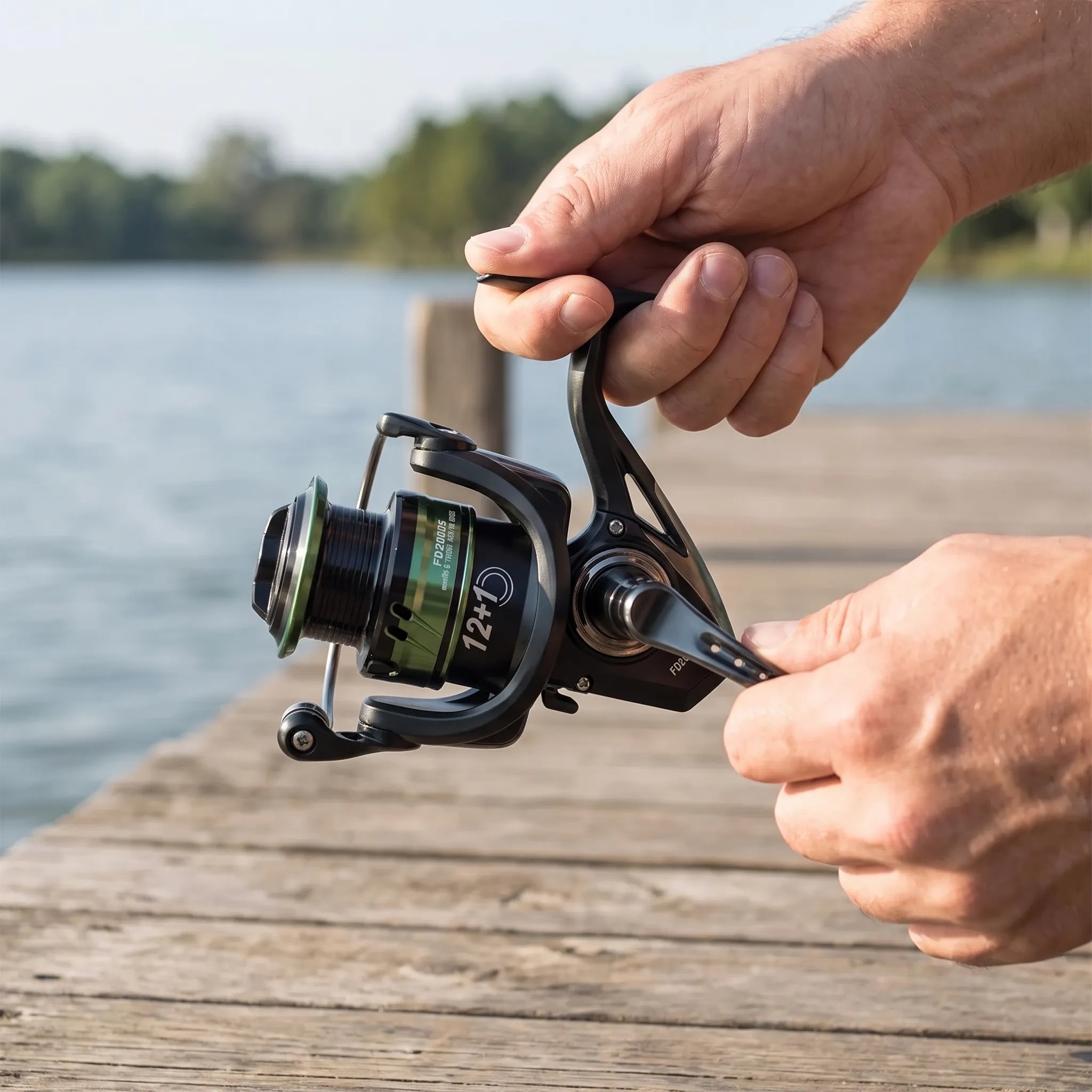 Nordspur | Rotoflux Compact Double Grip Spinning Reel