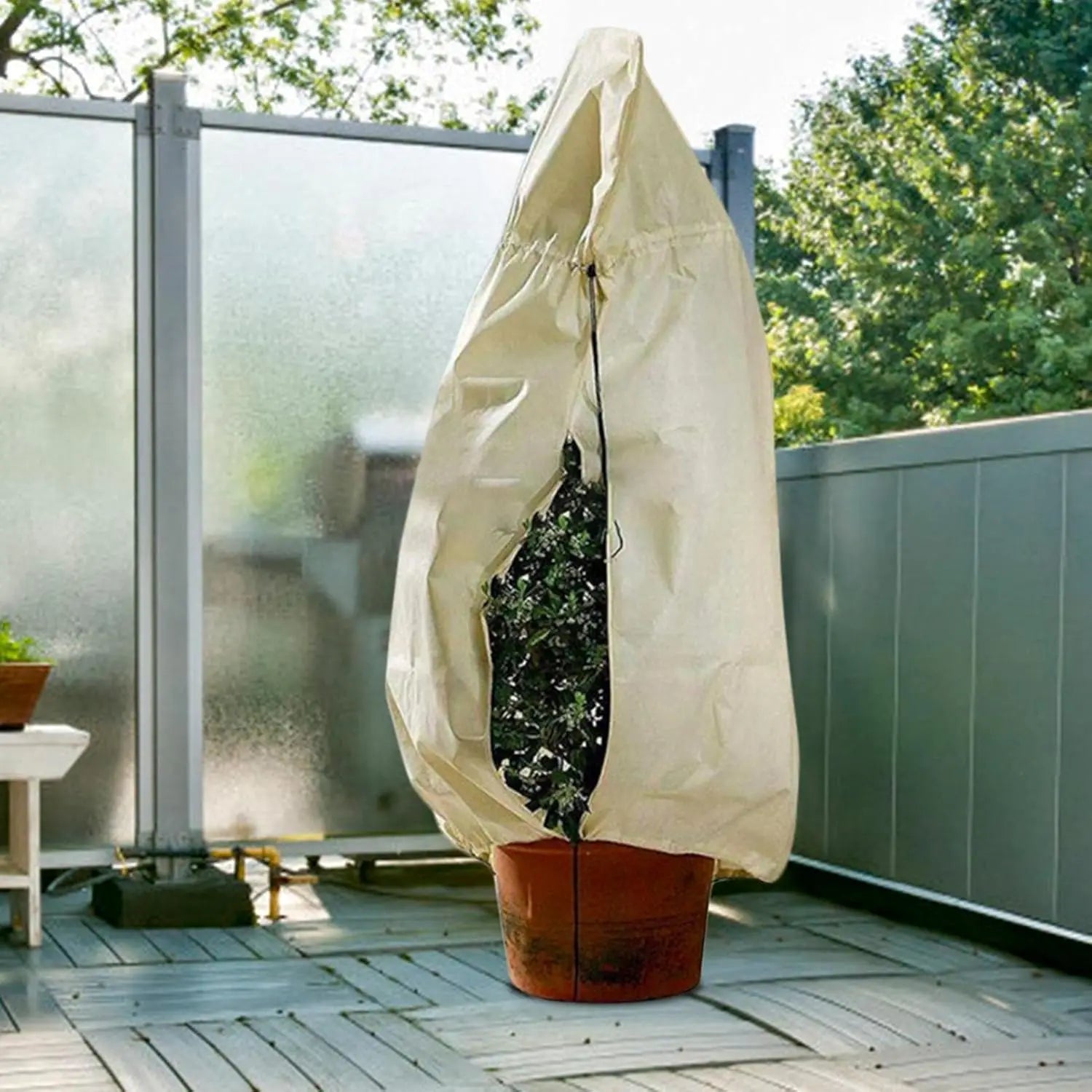Nordspur | ShrubShield Breathable Plant Winter Cover