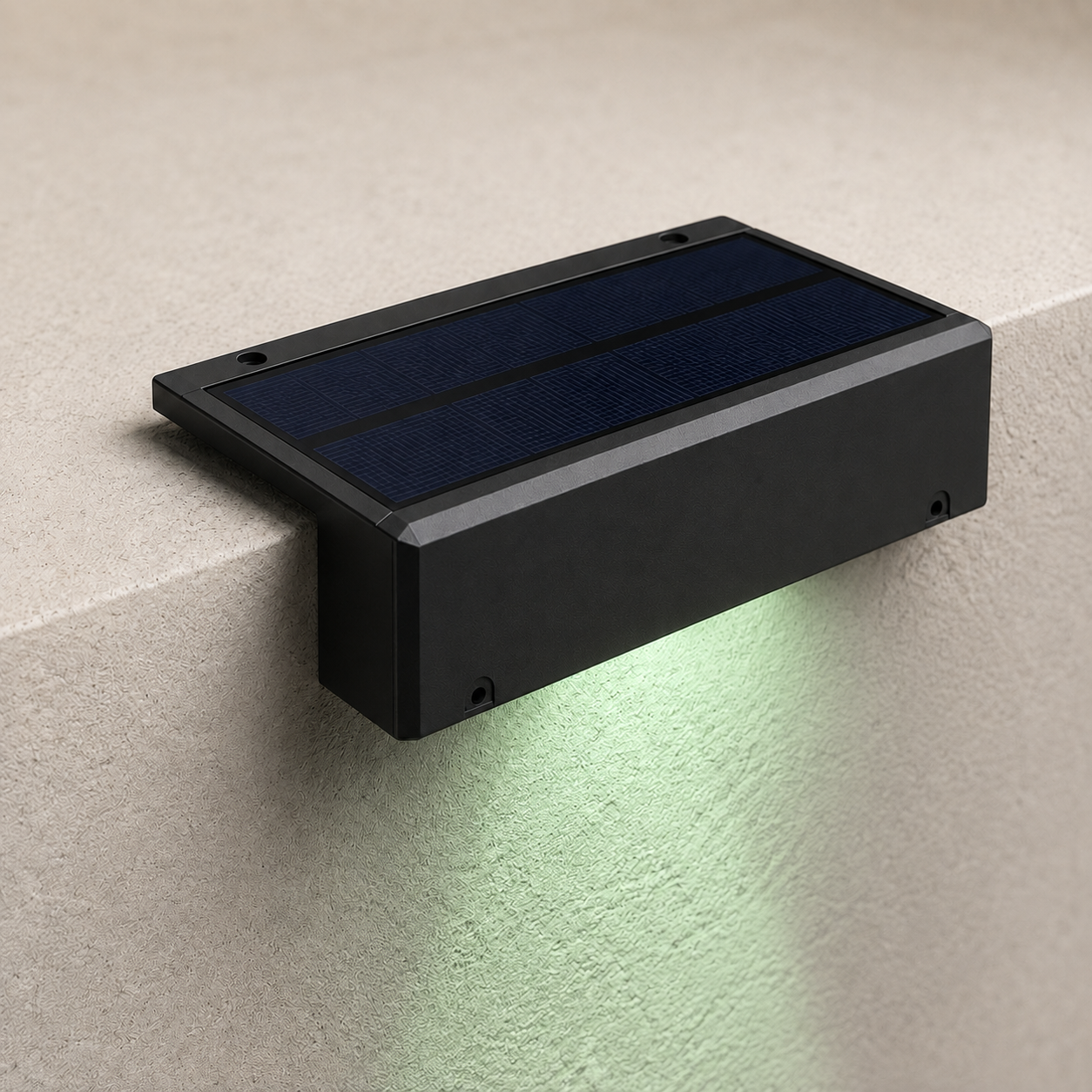 Nordspur | Solar Powered Outdoor Light