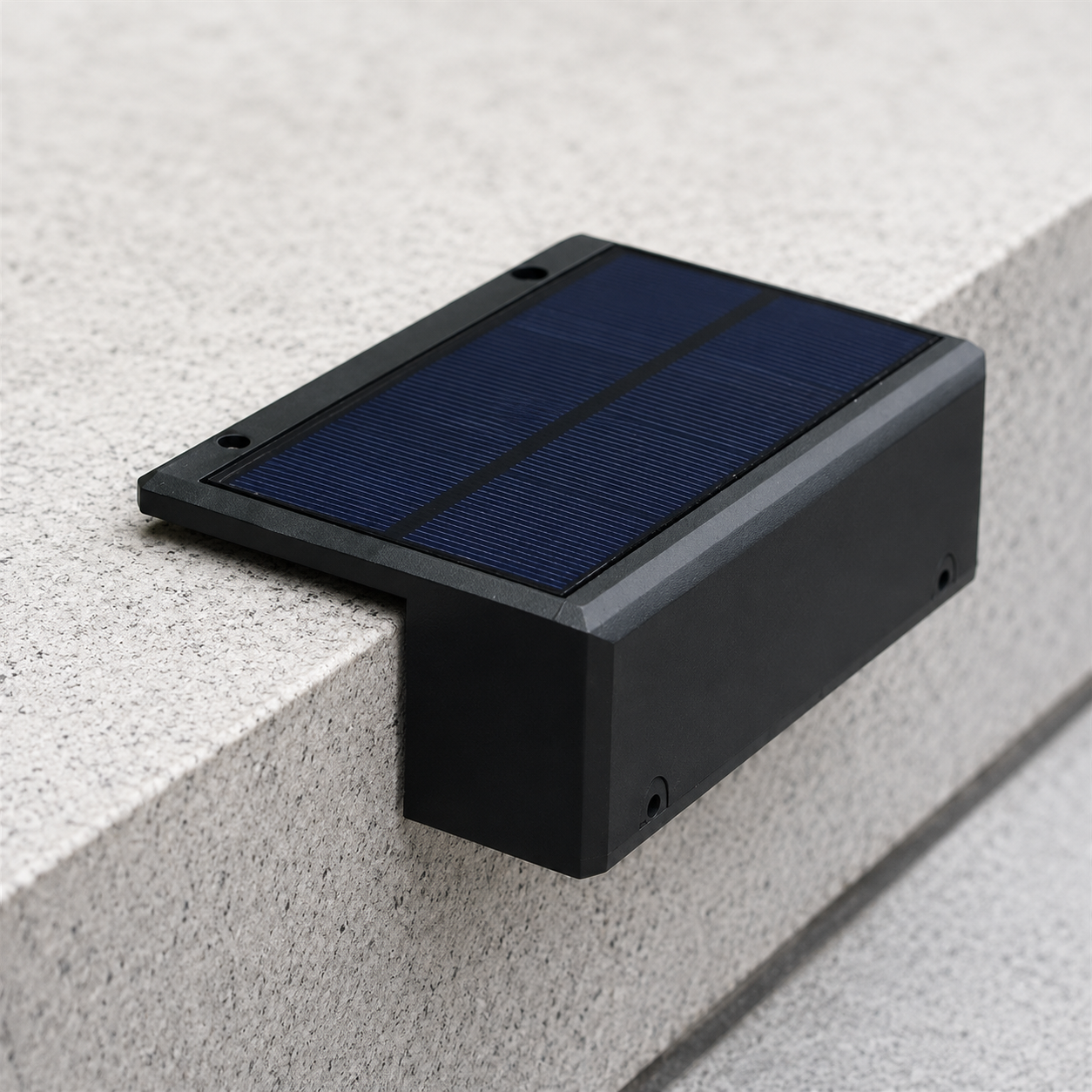 Nordspur | Solar Powered Outdoor Light