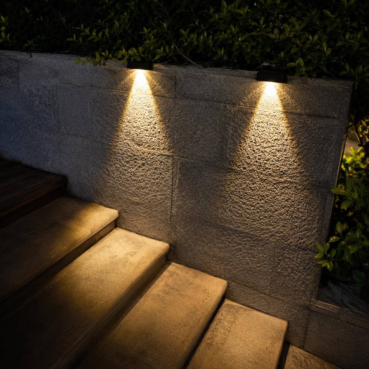 Nordspur | Solar Powered Outdoor Light