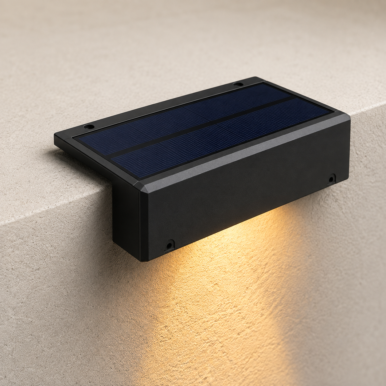 Nordspur | Solar Powered Outdoor Light