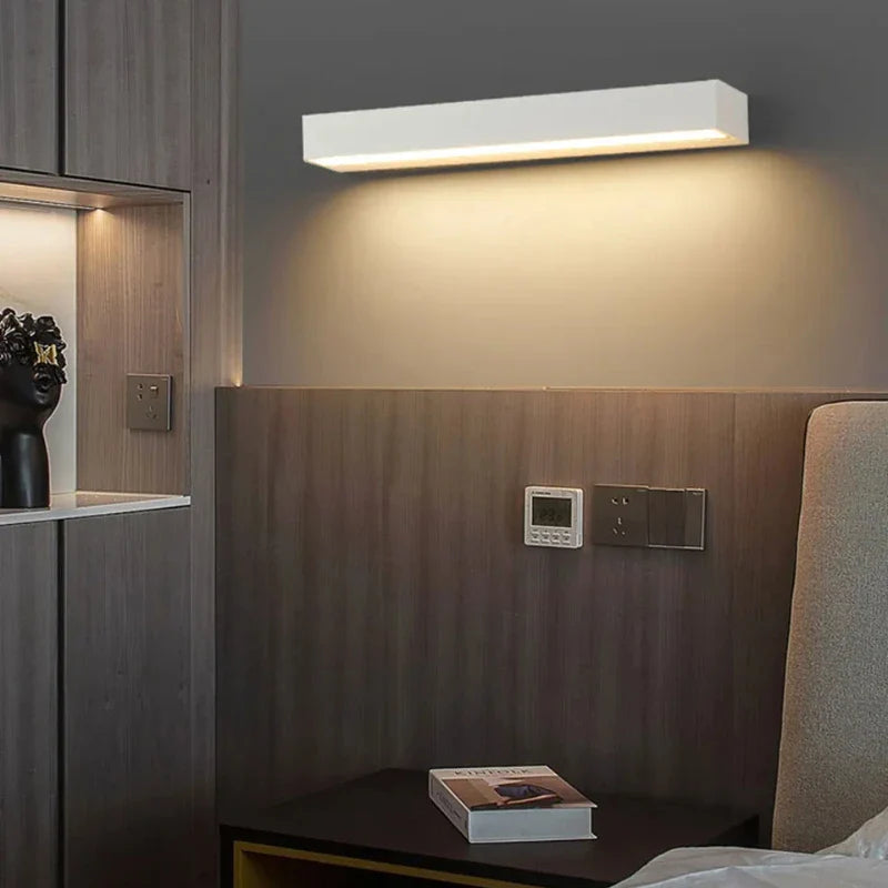 Nordspur | Solar Powered Wall Light